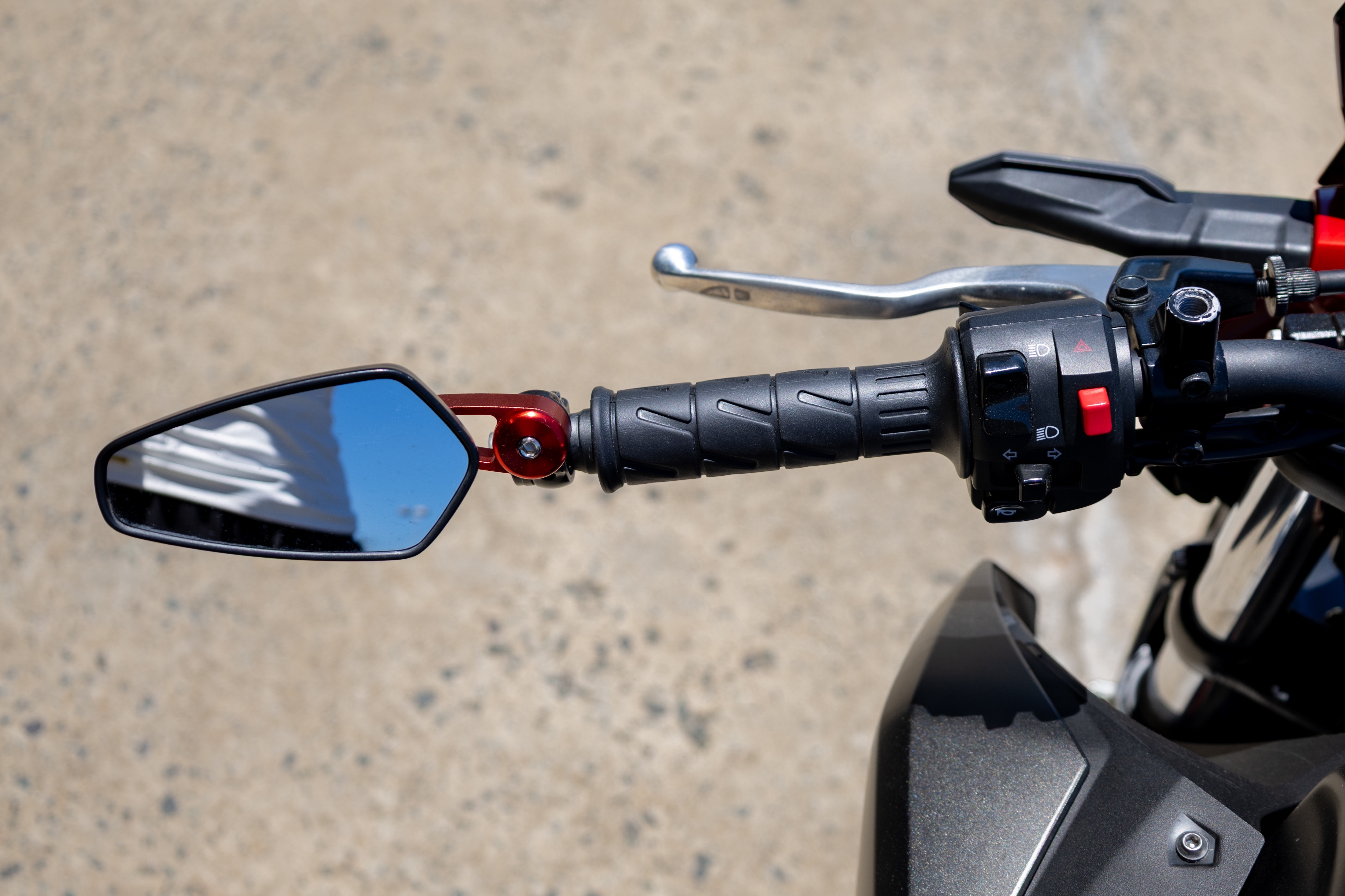 Used 2024 Kawasaki Z500 SE ABS, Durham NC | Specs, Price, Photos