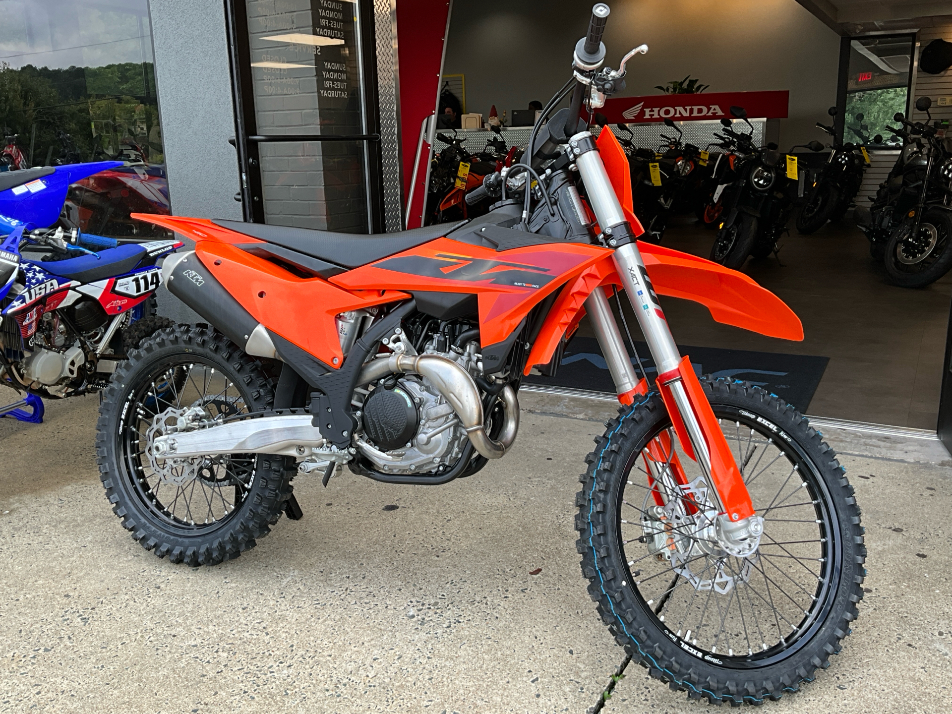 2025 KTM 450 SX-F 3