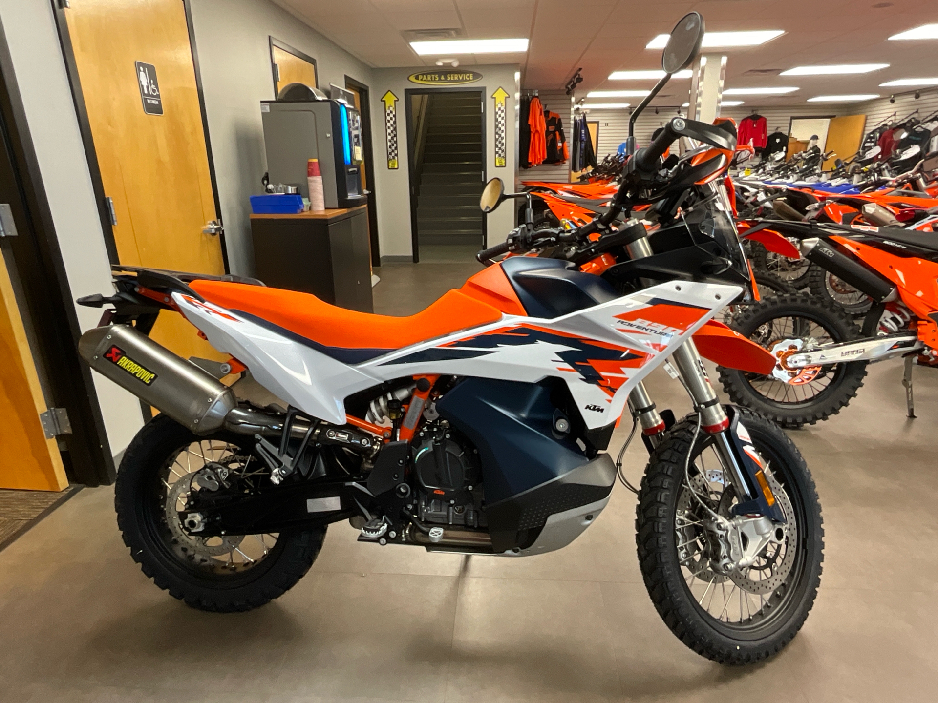 New 2025 KTM 890 Adventure R, Durham NC | Specs, Price, Photos