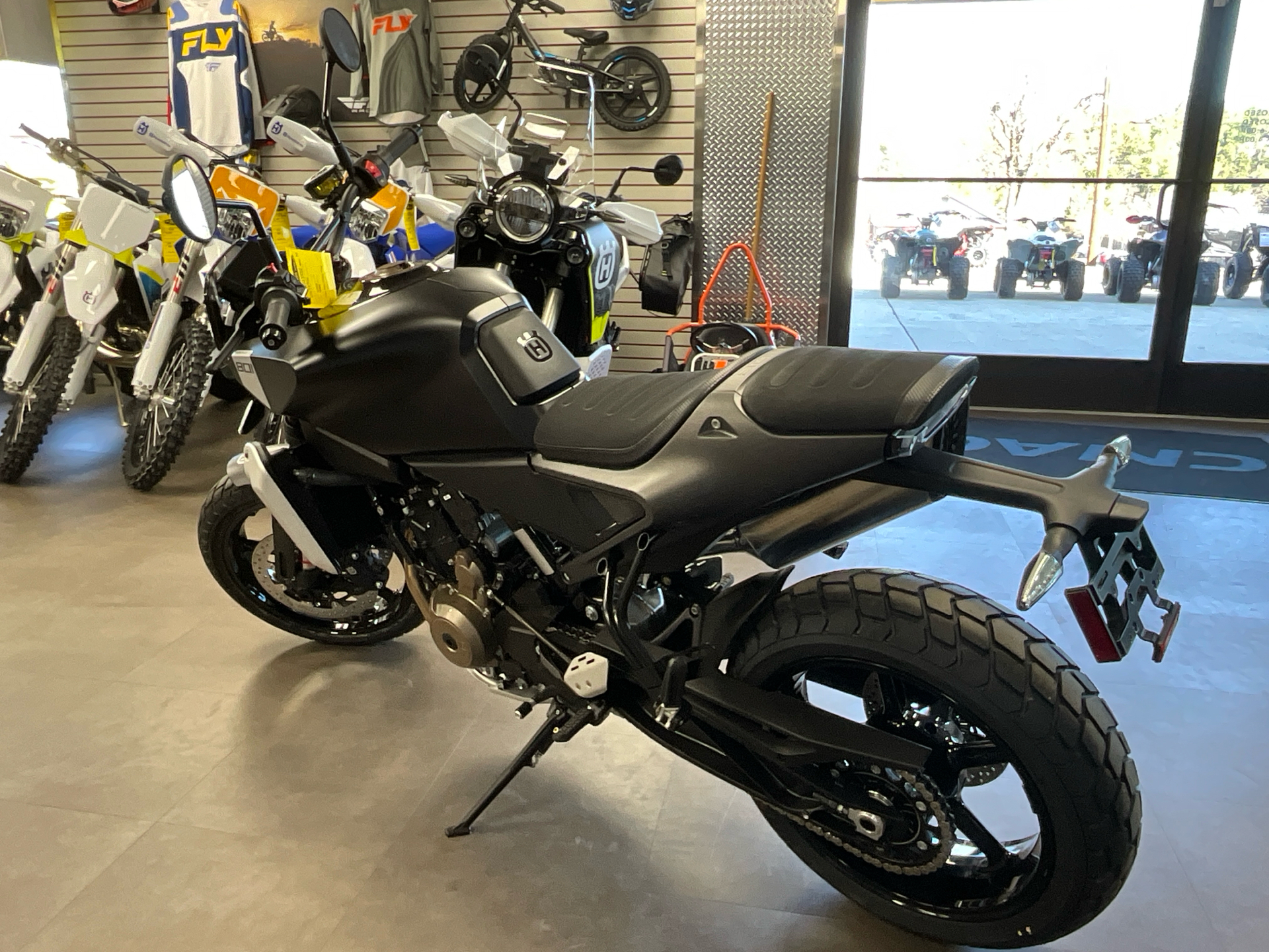 New 2025 Husqvarna Svartpilen 801, Durham NC | Specs, Price