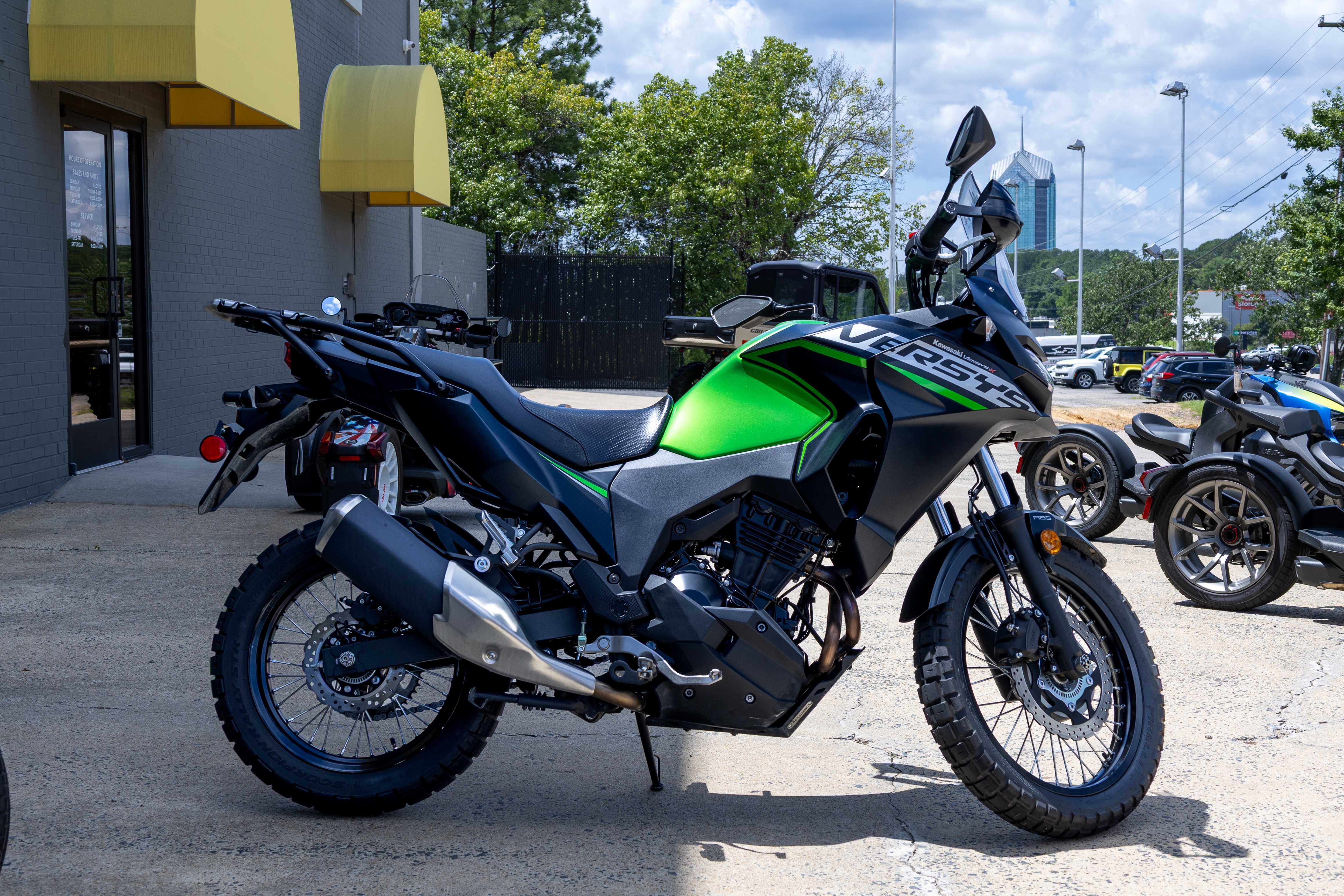 2025 Kawasaki Versys®-X 300 ABS 1