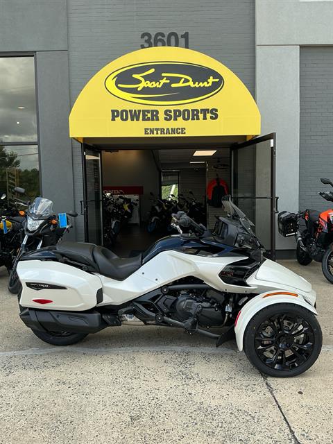 New 2025 Can-Am Spyder F3-T, Durham NC | Specs, Price, Photos