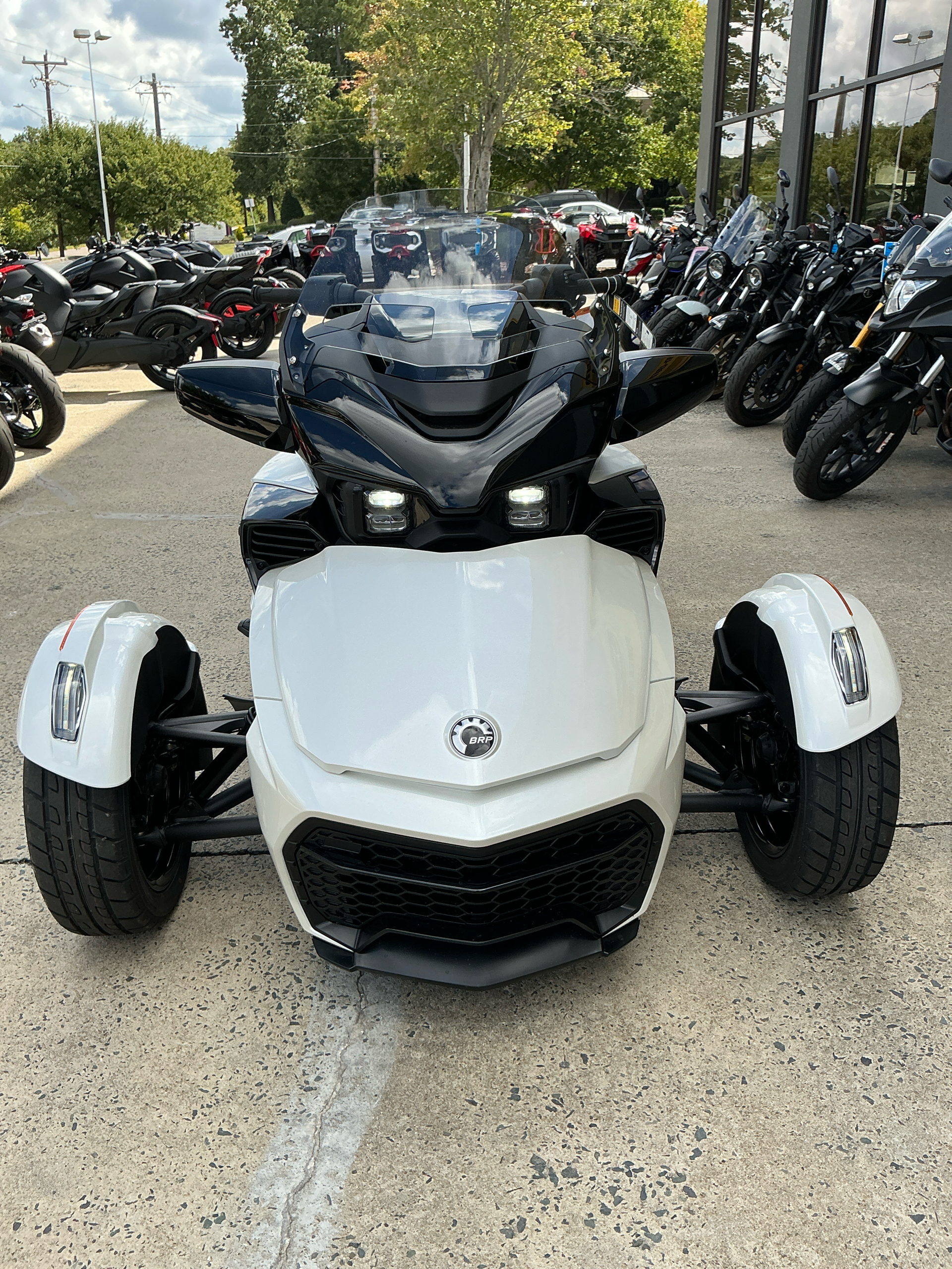New 2025 Can-Am Spyder F3-T, Durham NC | Specs, Price, Photos
