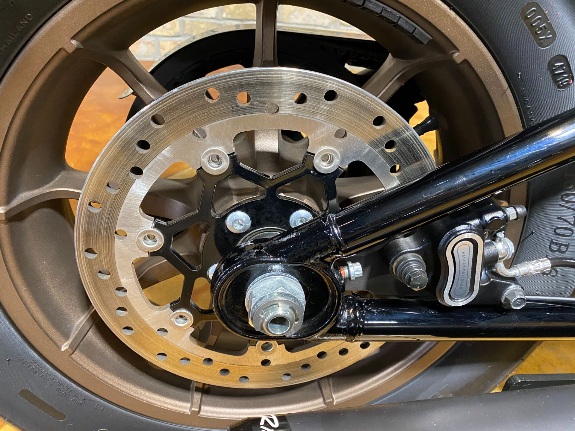 2020 Harley-Davidson Low Rider® S 10