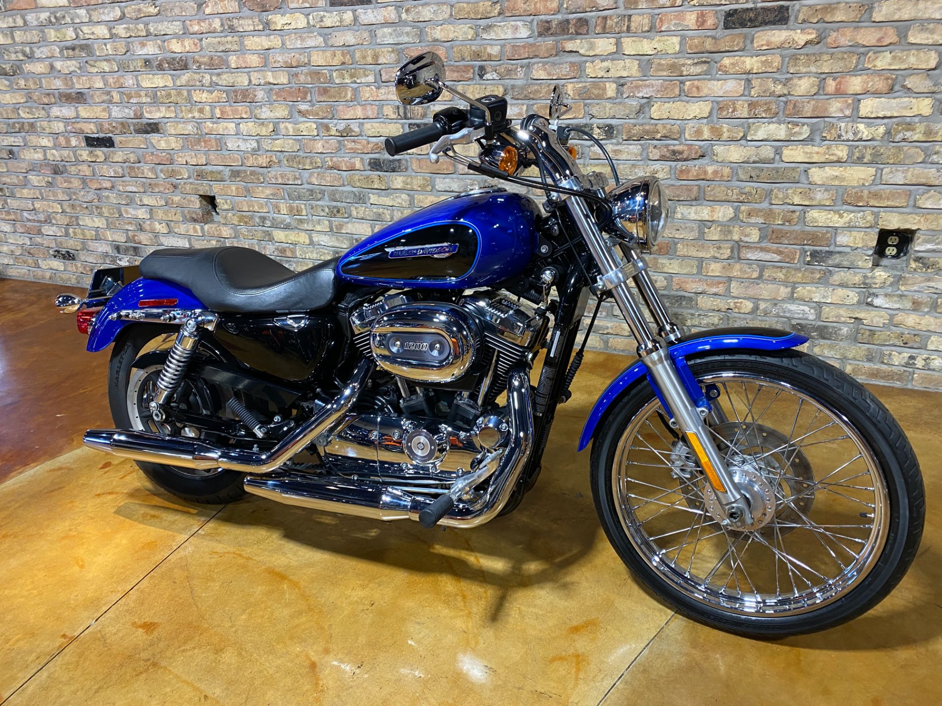 Harley-Davidson Sportster バイクタンク 青色 Harley-Davidson Sportster タンク 青