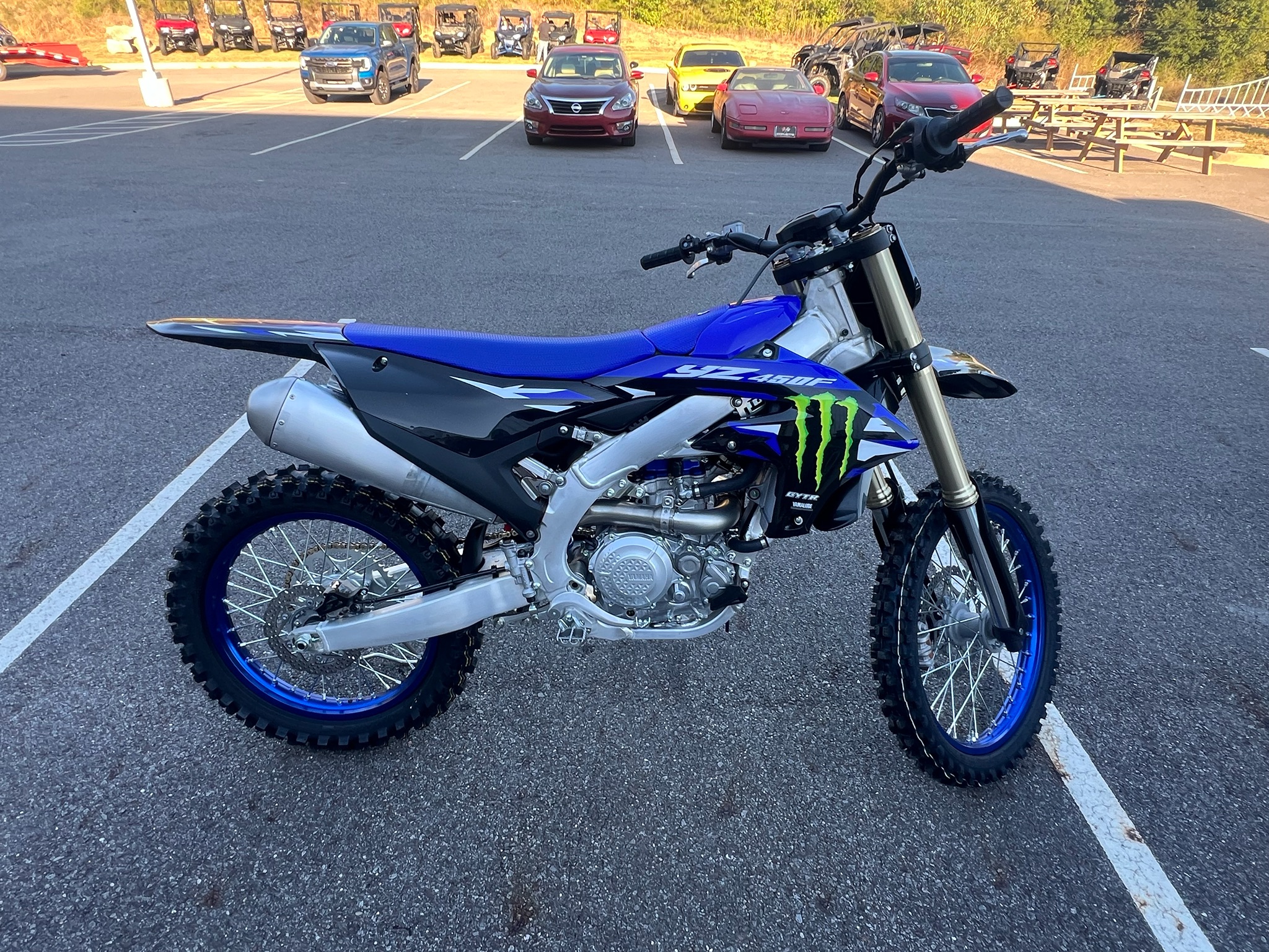 2027 Yamaha YZ450F Monster Energy Edition 4
