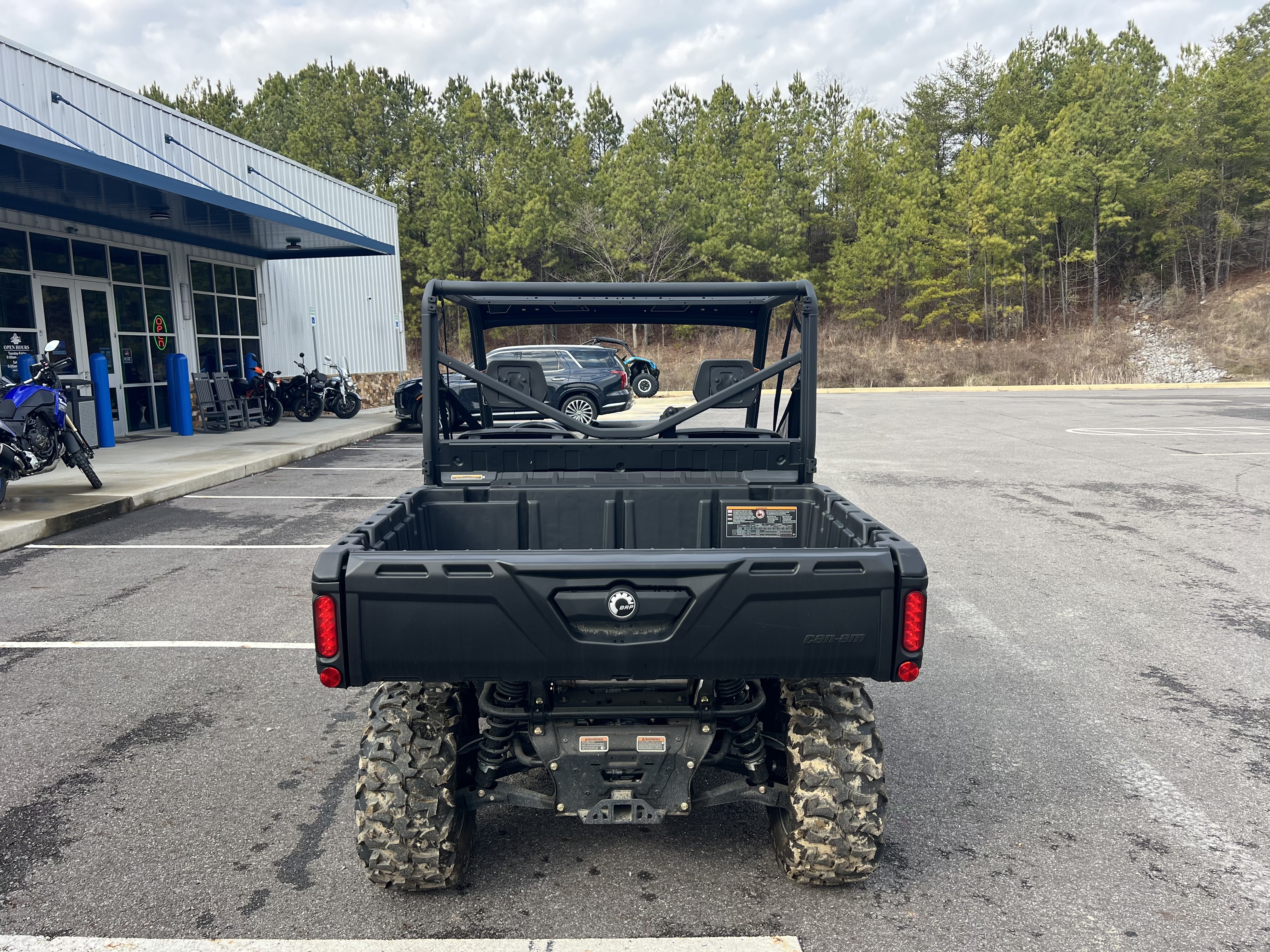 2025 Can-Am™ Defender DPS HD9 2