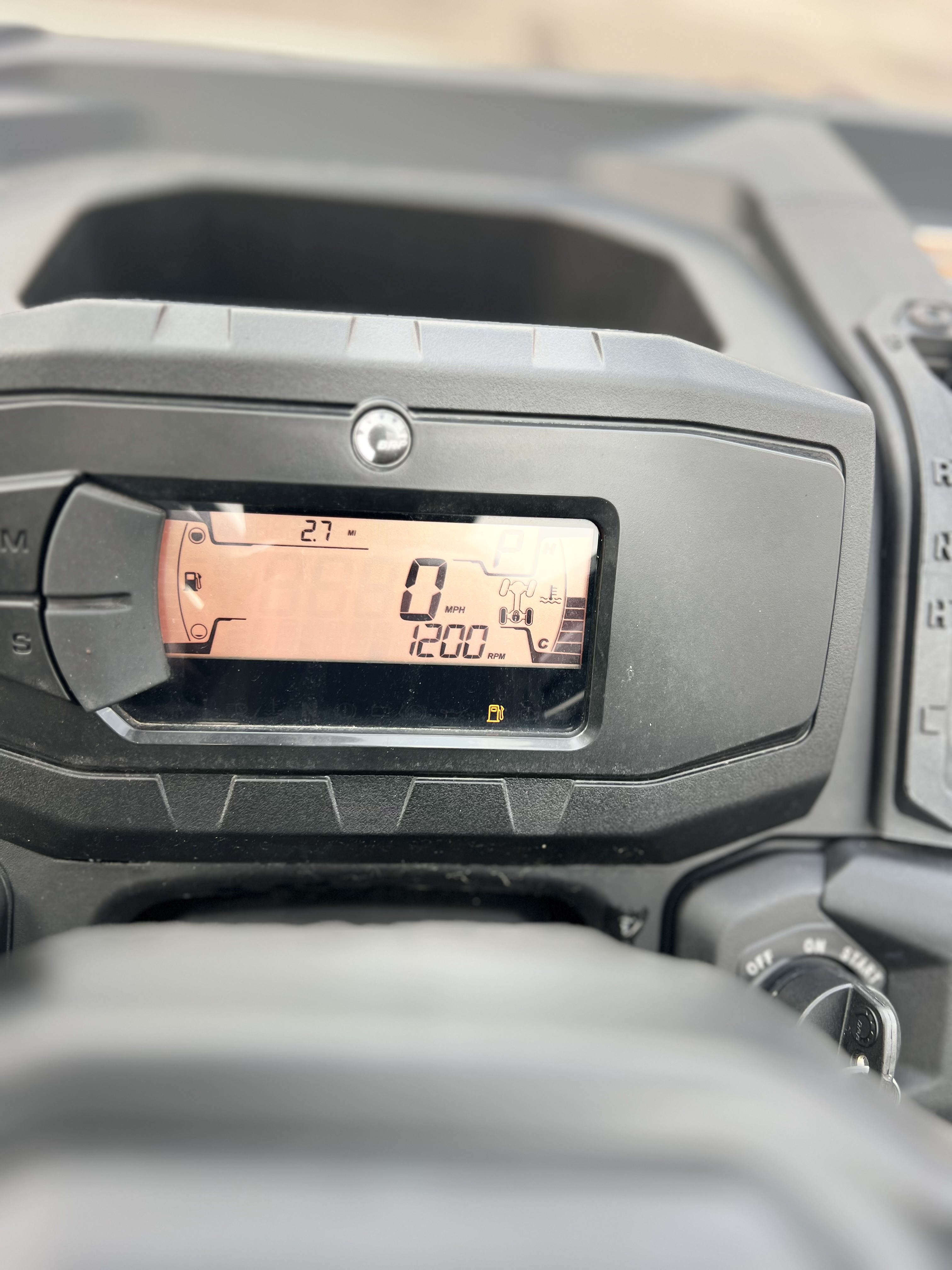 2025 Can-Am™ Defender DPS HD9 5
