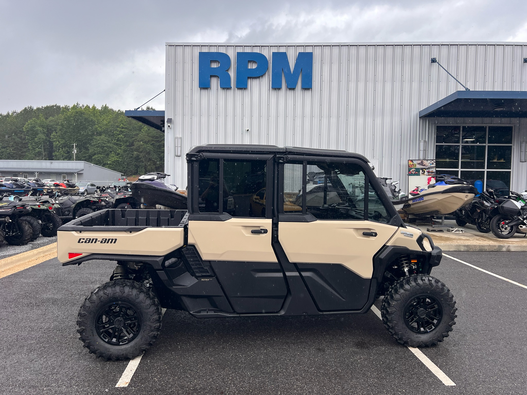 2026 Defender MAX Limited HD11