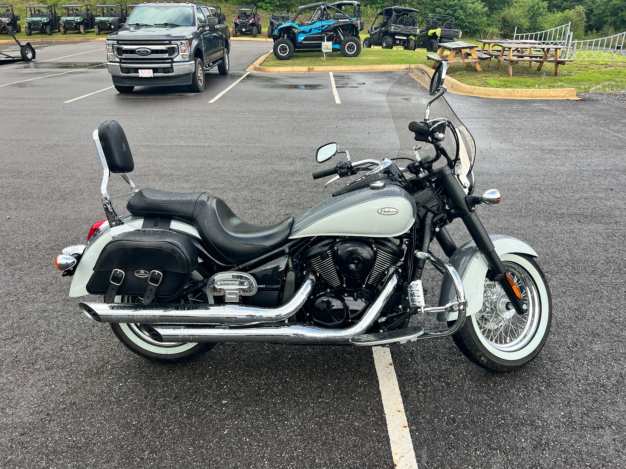 2024 Kawasaki Vulcan 900 Classic 4