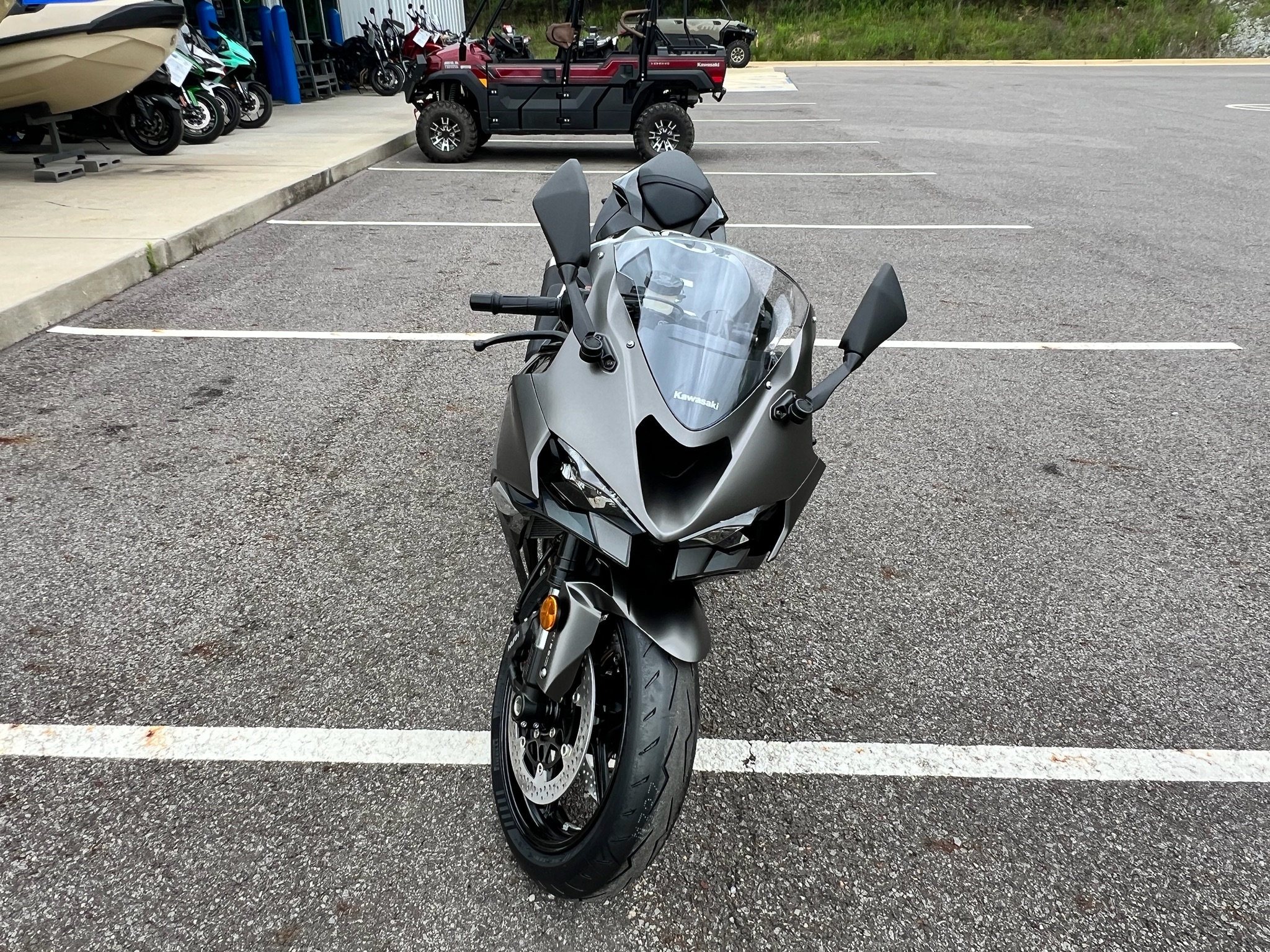 2026 Kawasaki Ninja® ZX-6R ABS 3
