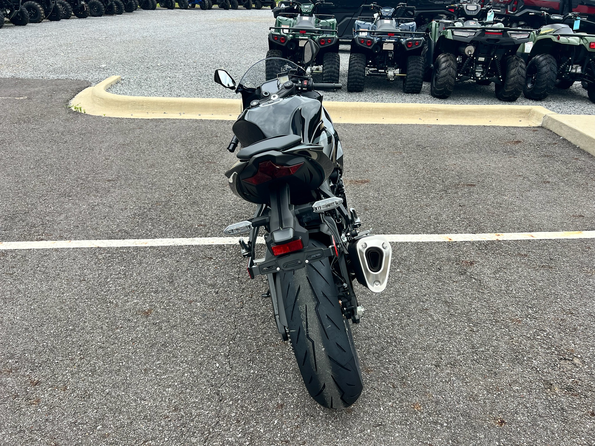 2026 Kawasaki Ninja® ZX-6R ABS 5