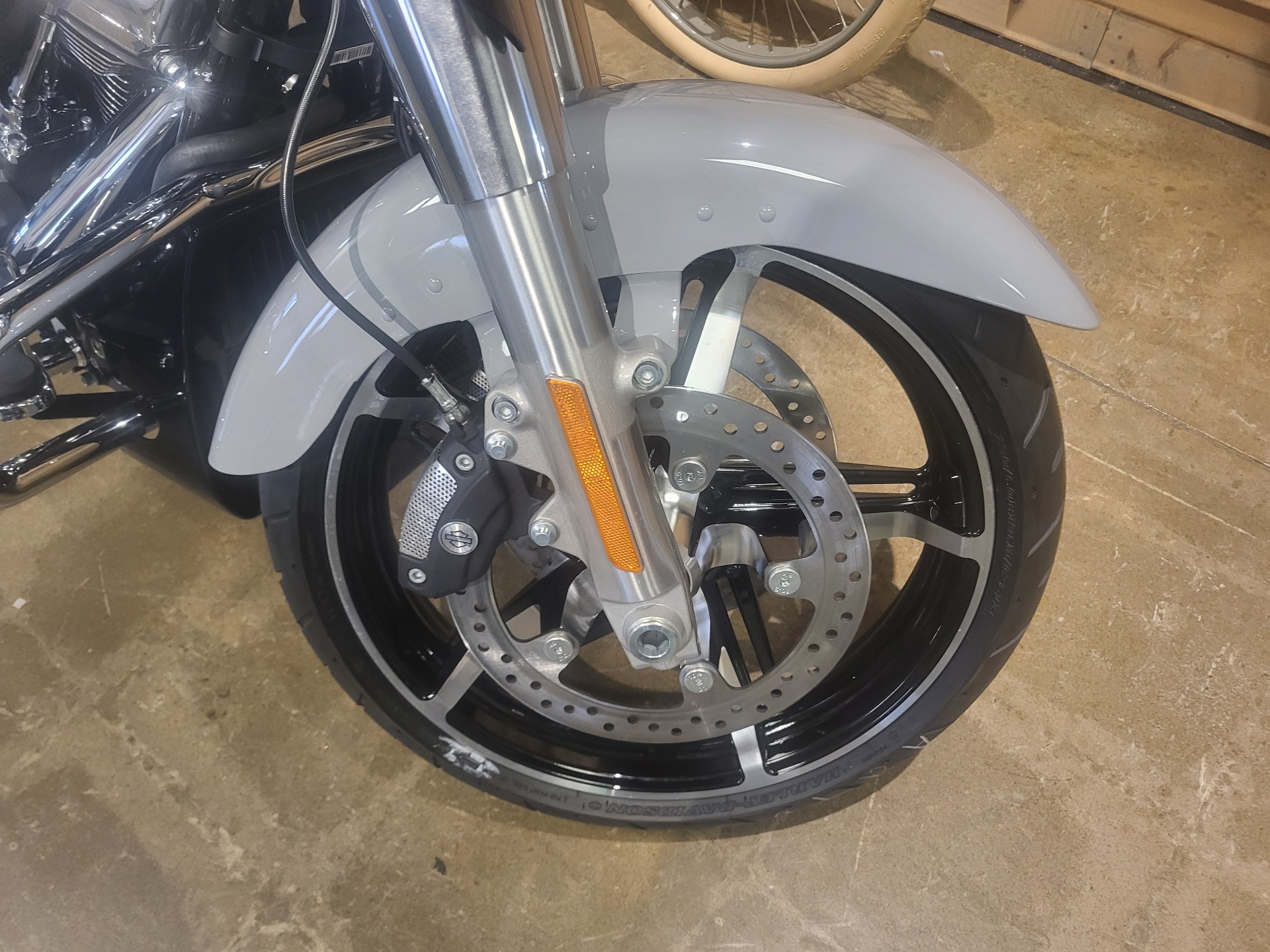 2025 Harley-Davidson Street Glide® 8