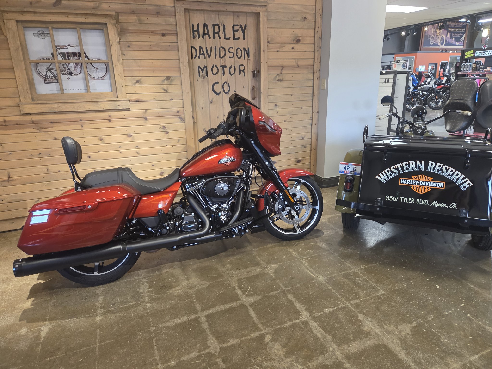 2025 Harley-Davidson Street Glide® 1