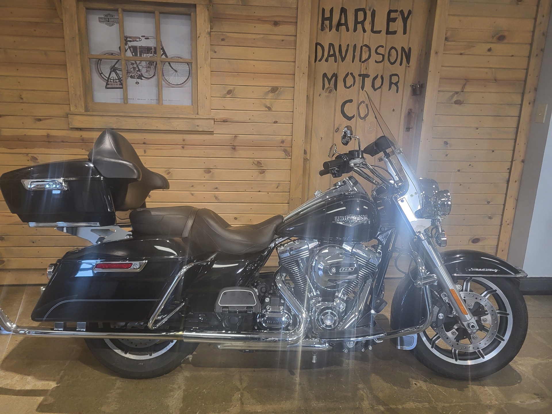 Used 2016 Harley-Davidson Road King® Motorcycles in Mentor, OH