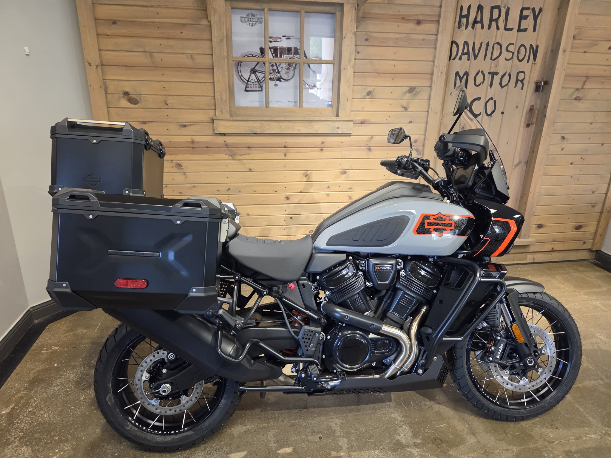 2026 Harley-Davidson Pan America® 1250 Limited 10