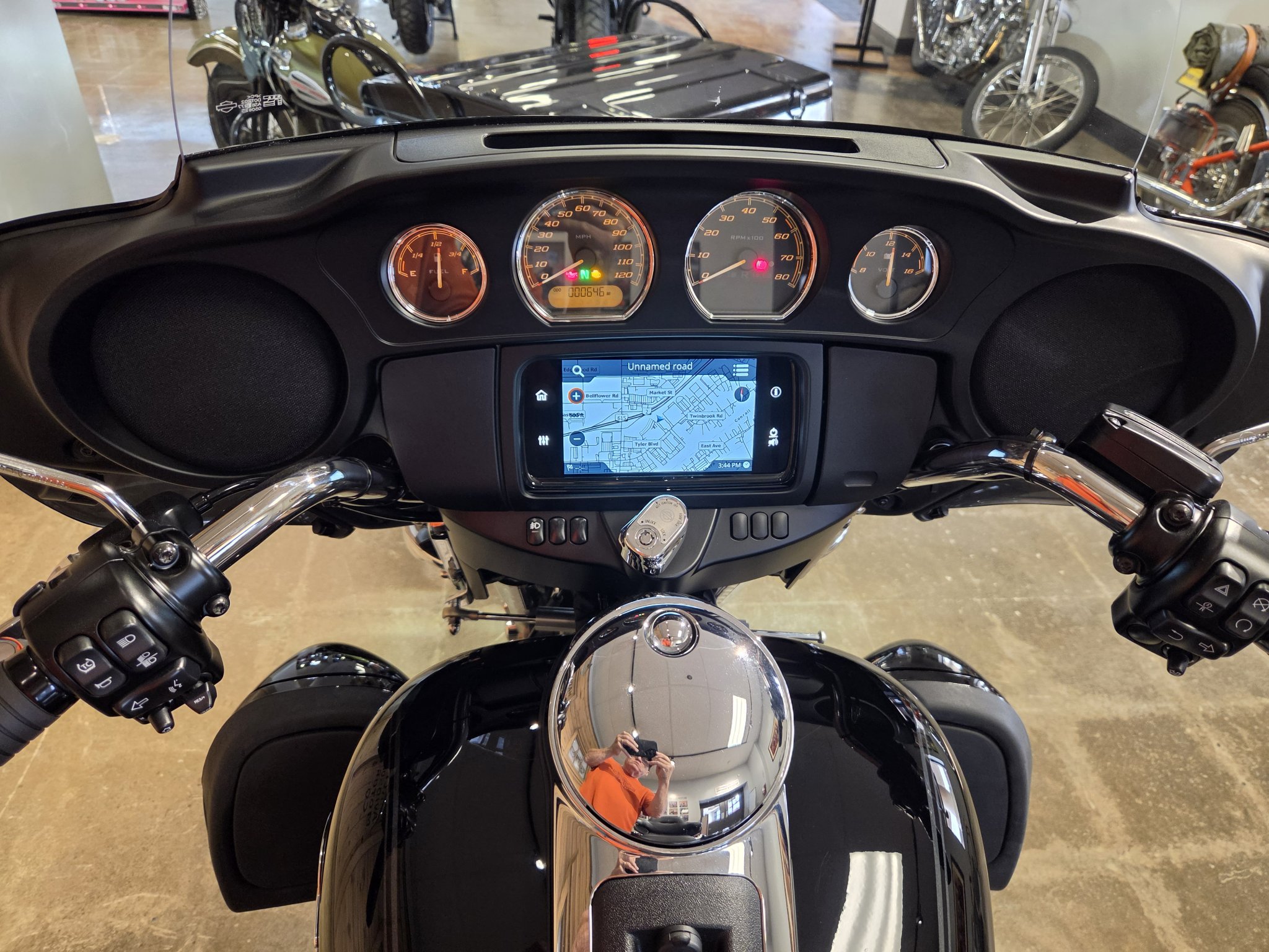 2025 Harley-Davidson Tri Glide® Ultra 7