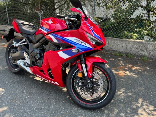 2026 Honda CBR650R E-Clutch 5
