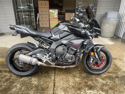 2017 Yamaha FZ-10 — photo 1 of 15