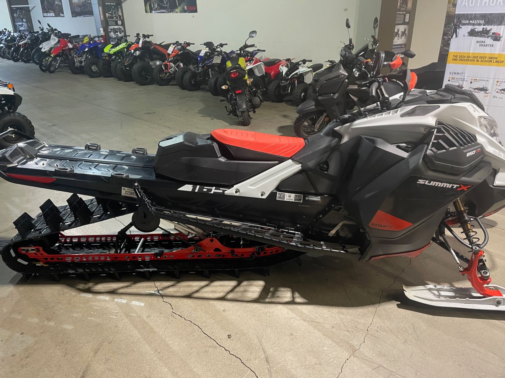 2021 Ski-Doo Summit X Expert 165 850 E-TEC Turbo SHOT PowderMax 2