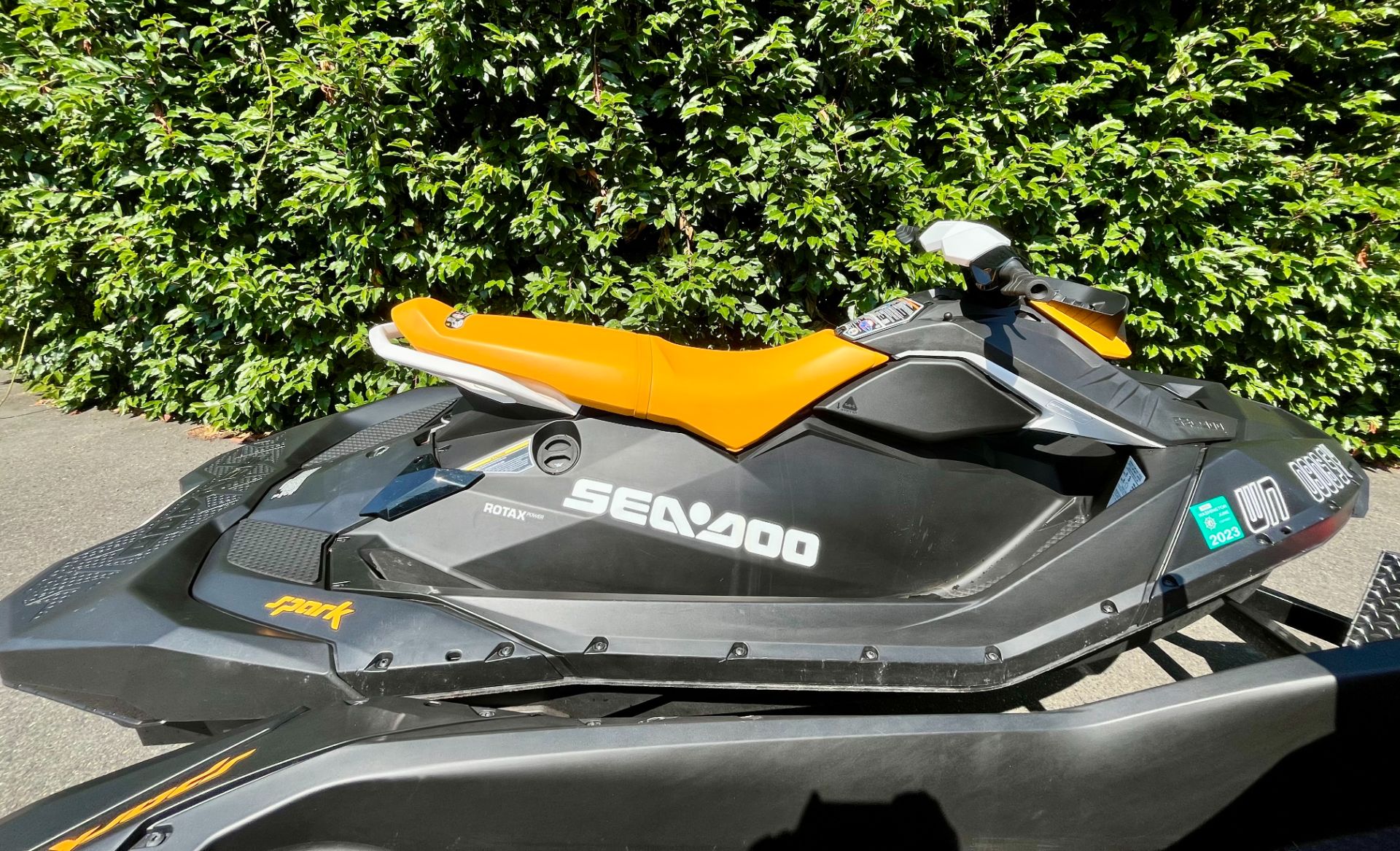 Used 2021 Sea-Doo Spark 3up 90 hp Orange Crush / Deep Black Used 2021 Sea-Doo Spark 3up 90 hp Orange Crush / Deep Black