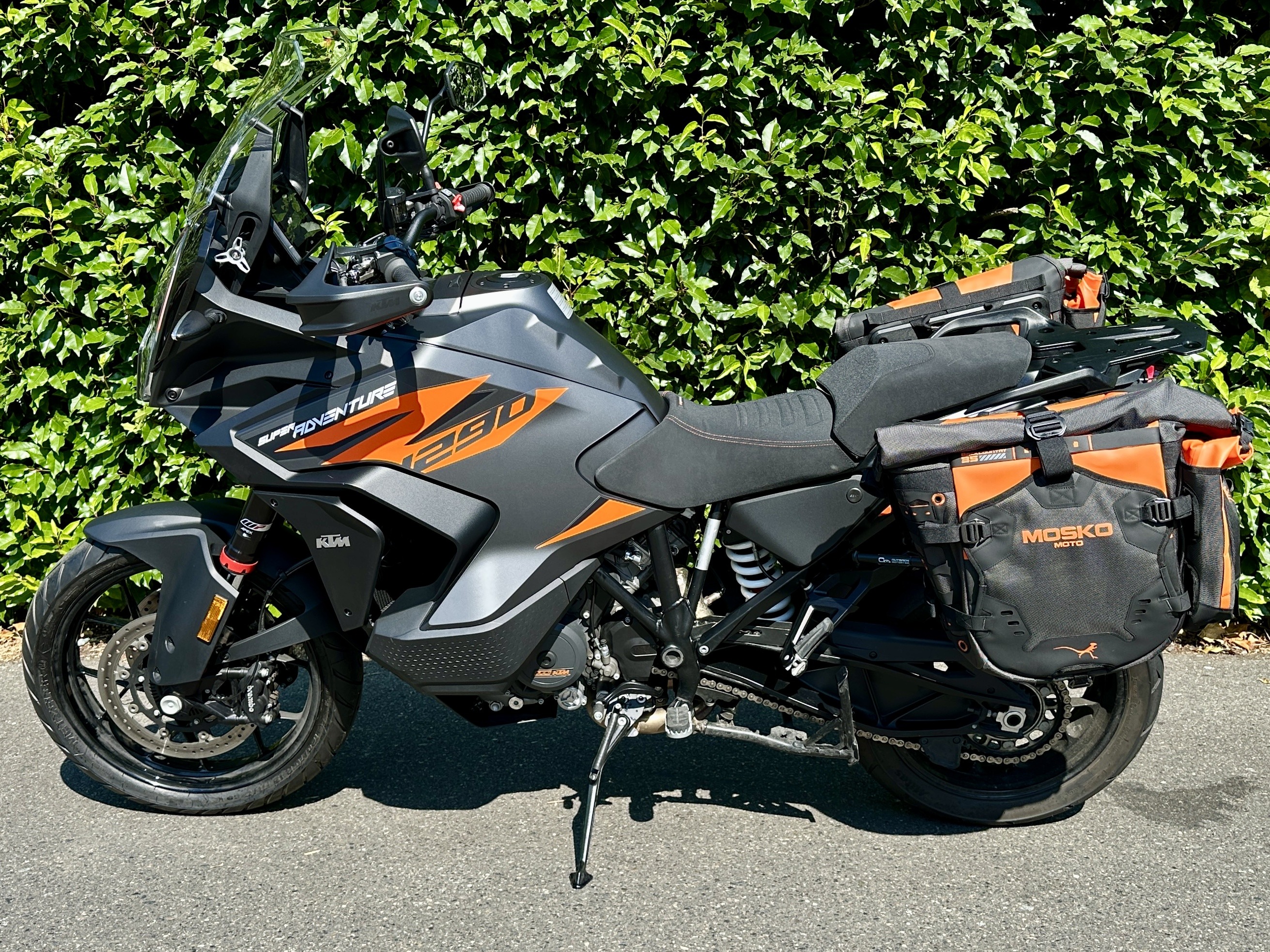 2022 KTM 1290 Super Adventure S 2