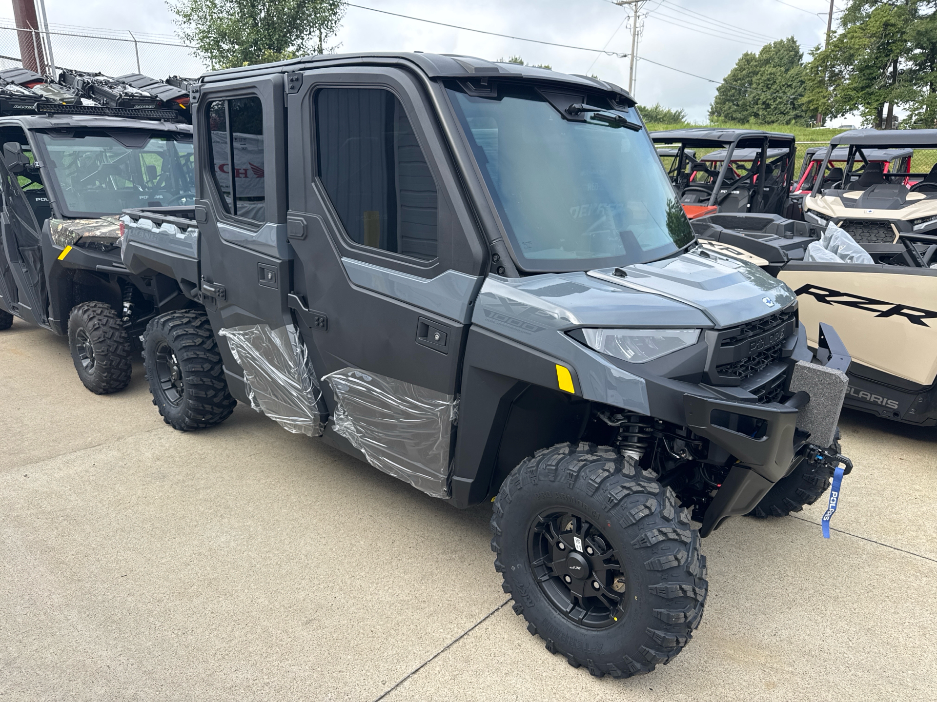2027 Polaris Ranger Crew XP 1000 NorthStar Ultimate 1