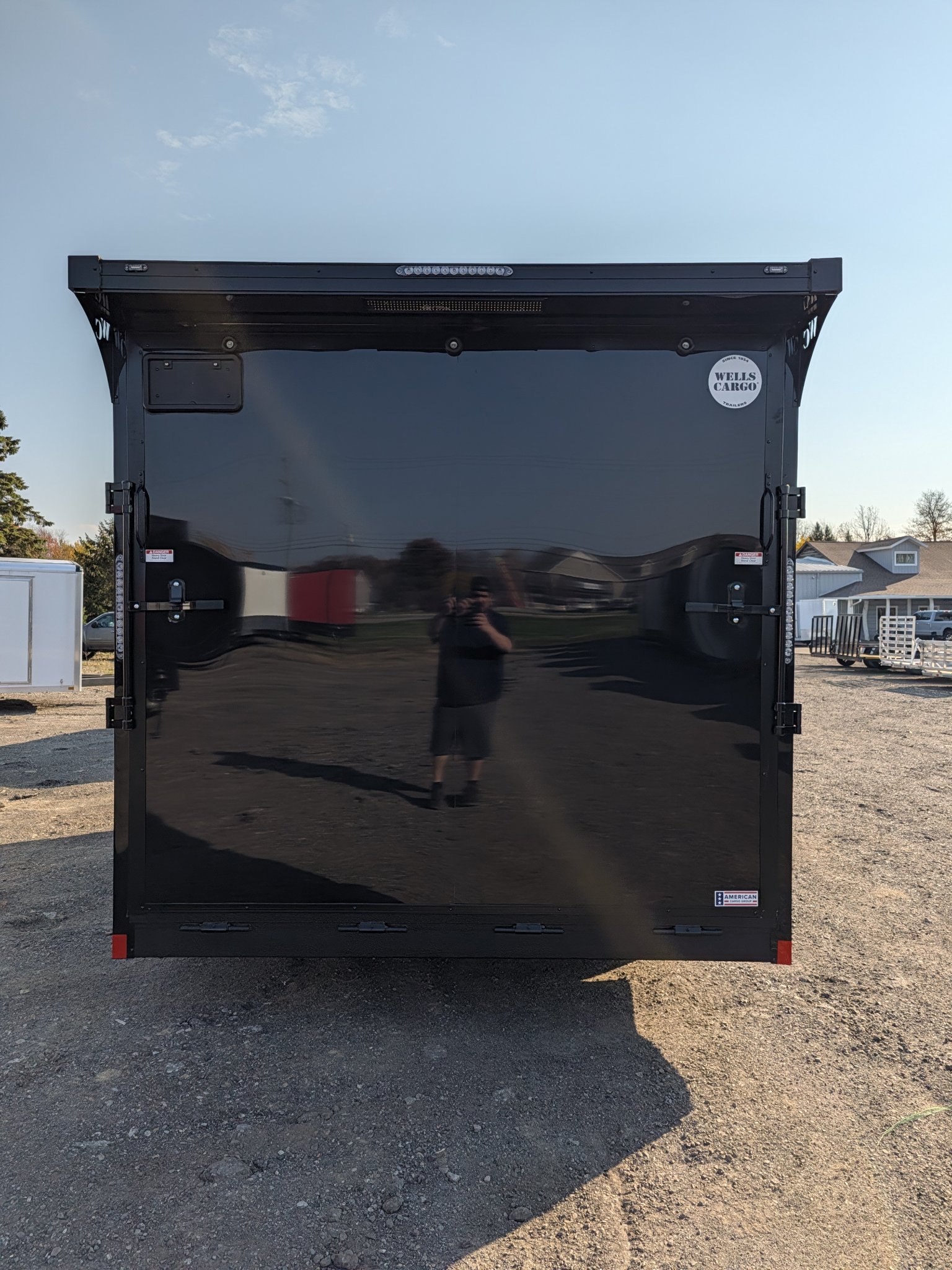 2027 Wells Cargo RFV8516T3 photo 6