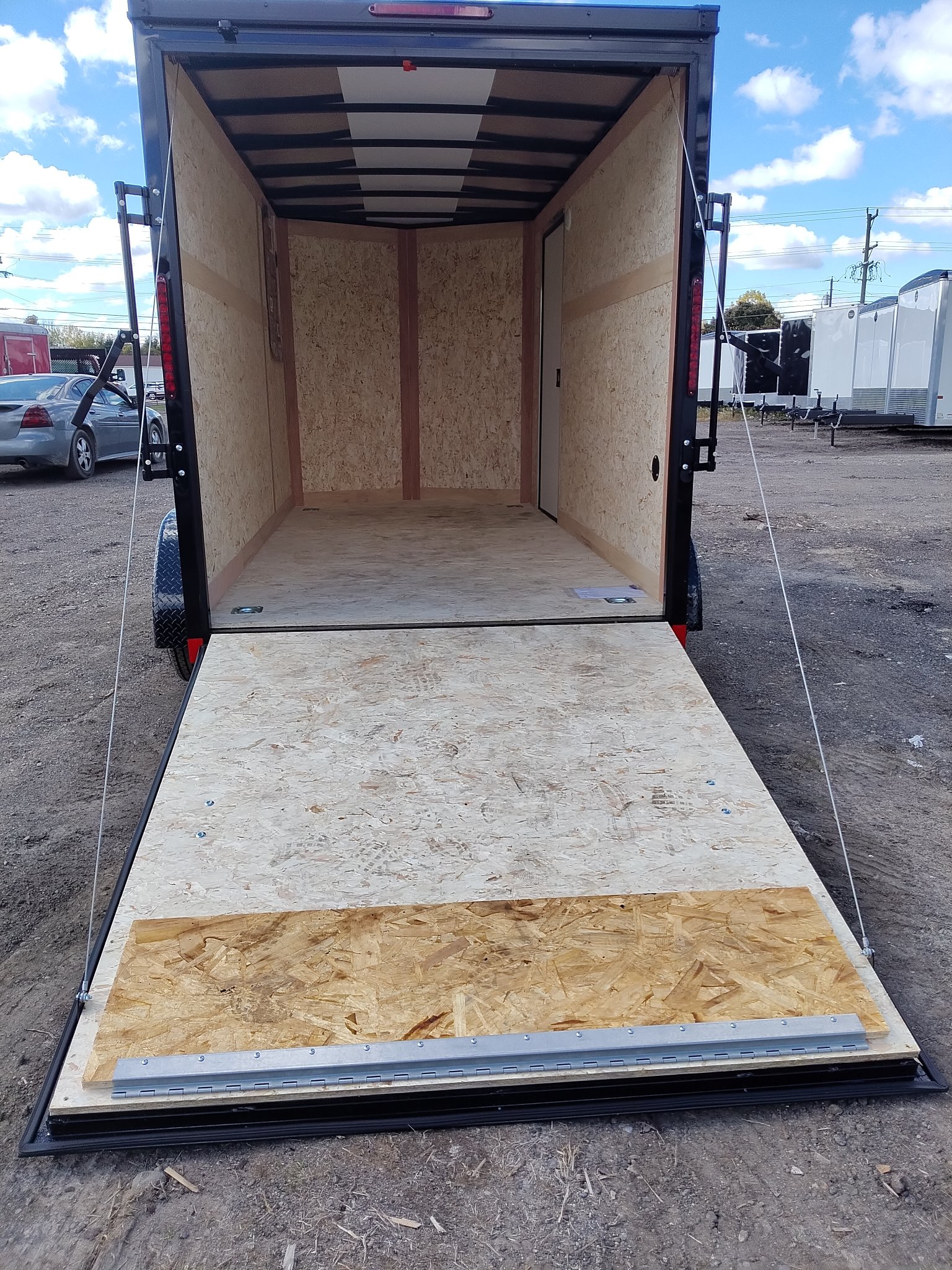 2027 Wells Cargo FT612T2-D photo 7