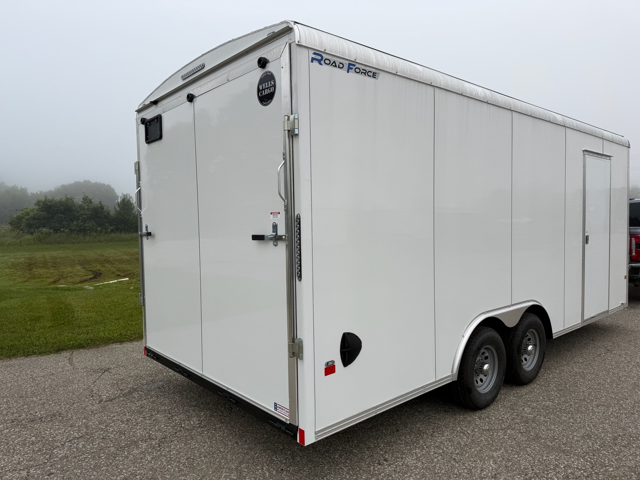 2026 Wells Cargo RFV8520T3 photo 8