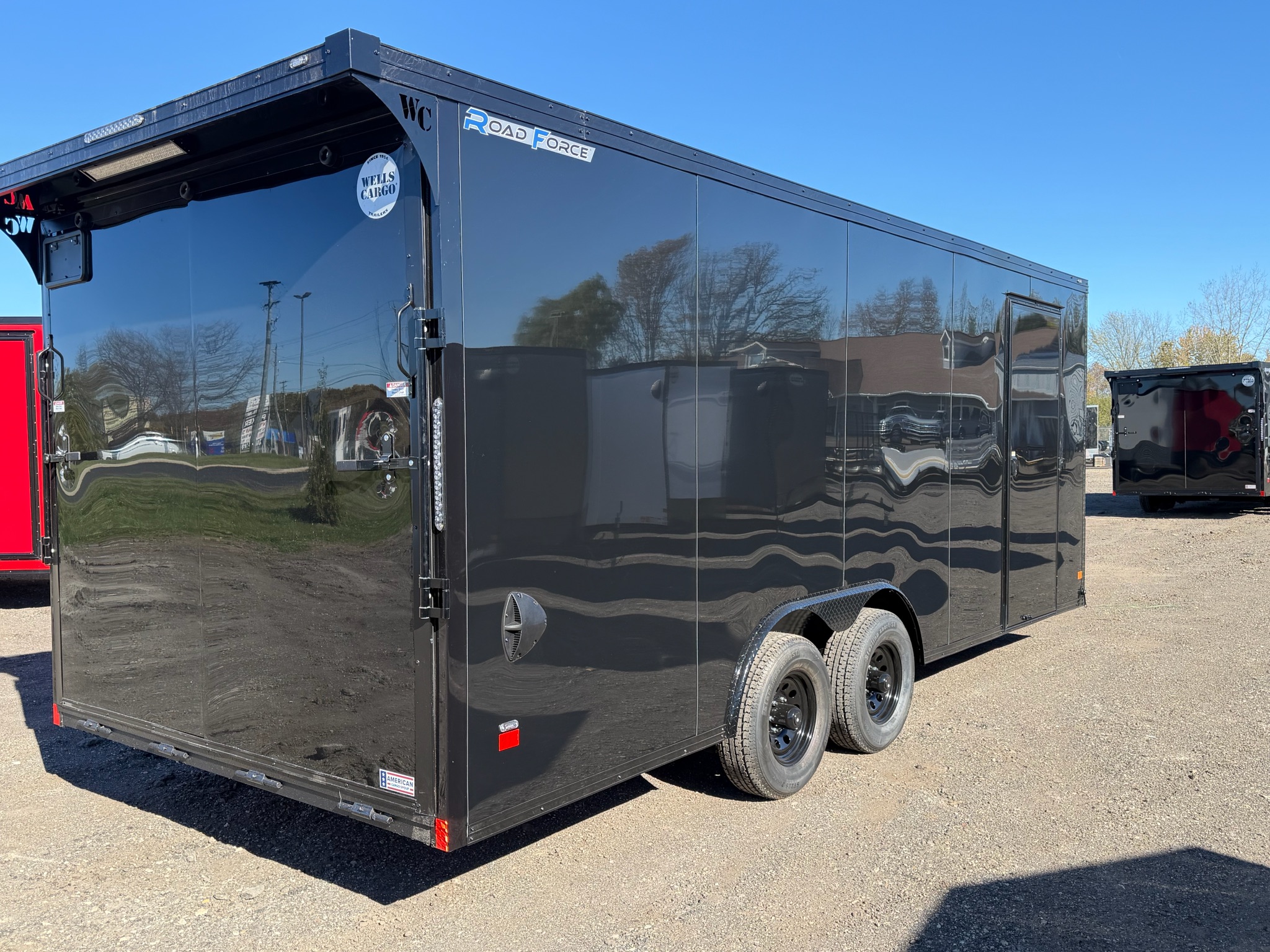 2027 Wells Cargo RFV8520T3 photo 3