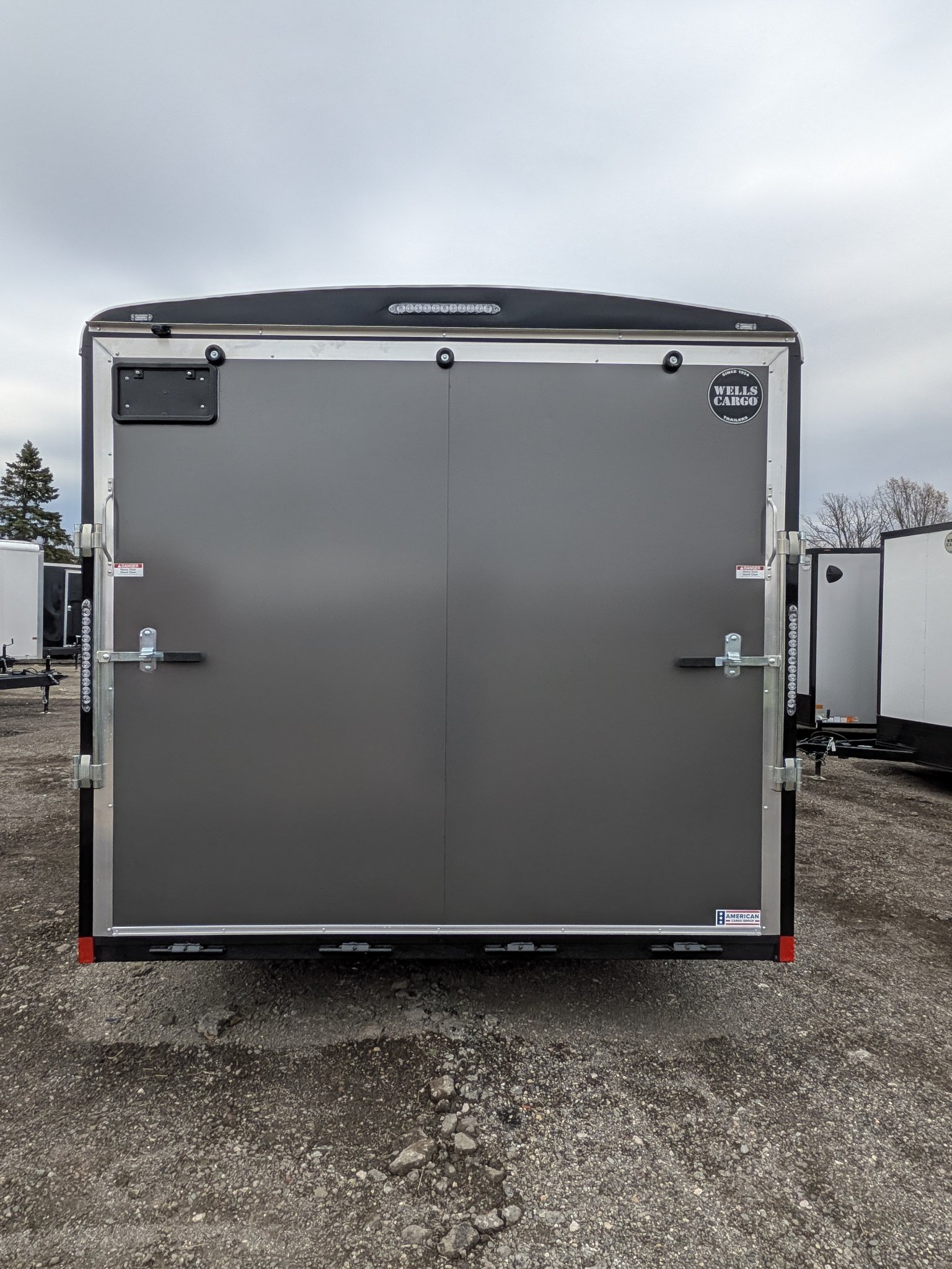 2027 Wells Cargo RFV8520T3 photo 7