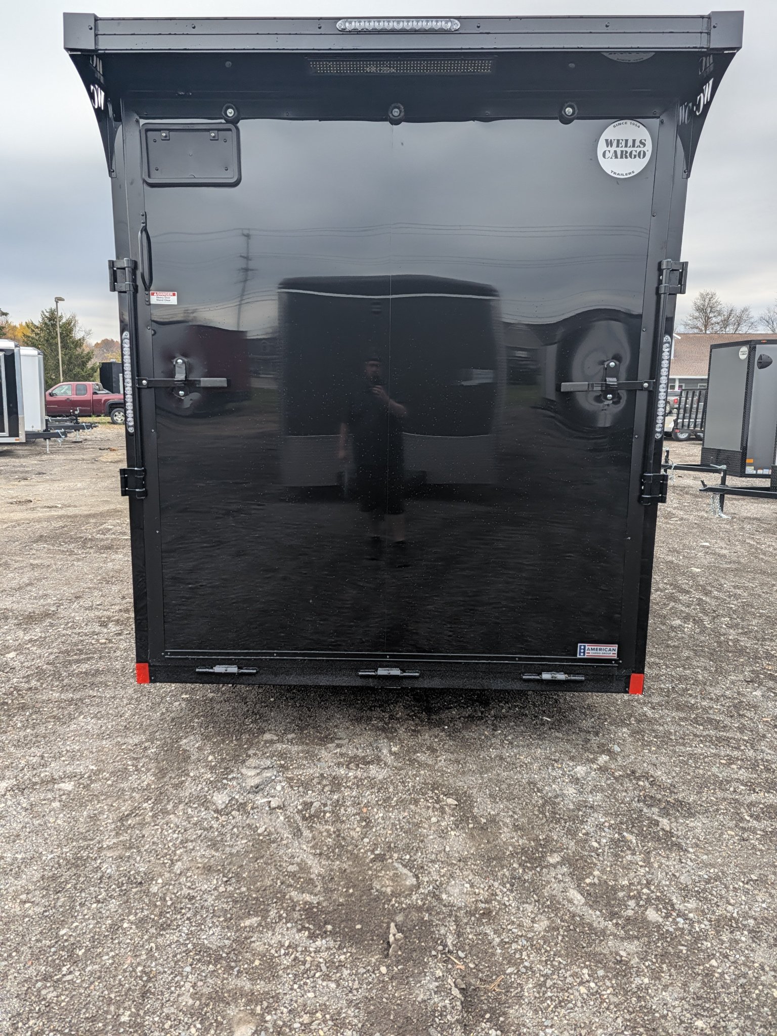 2027 Wells Cargo RFV716T2 photo 5