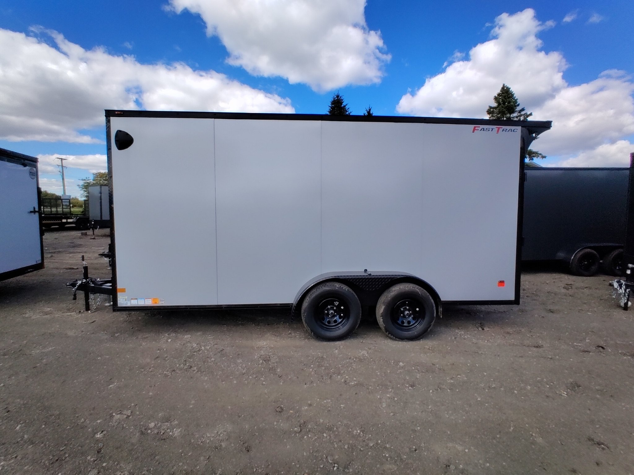 2027 Wells Cargo FT716T2-D photo 2