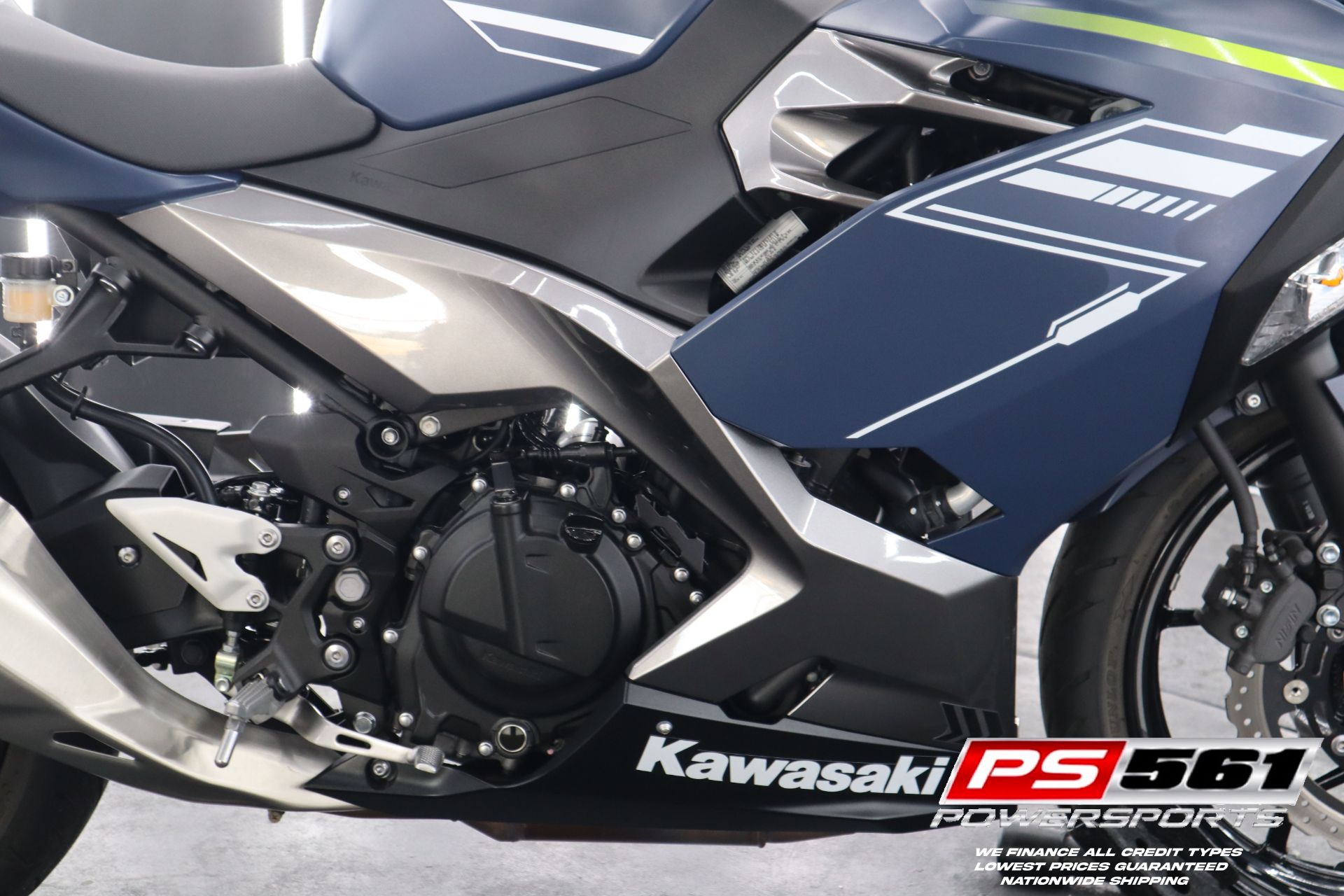 Used 2022 Kawasaki Ninja 400 Metallic Matte Twilight Blue