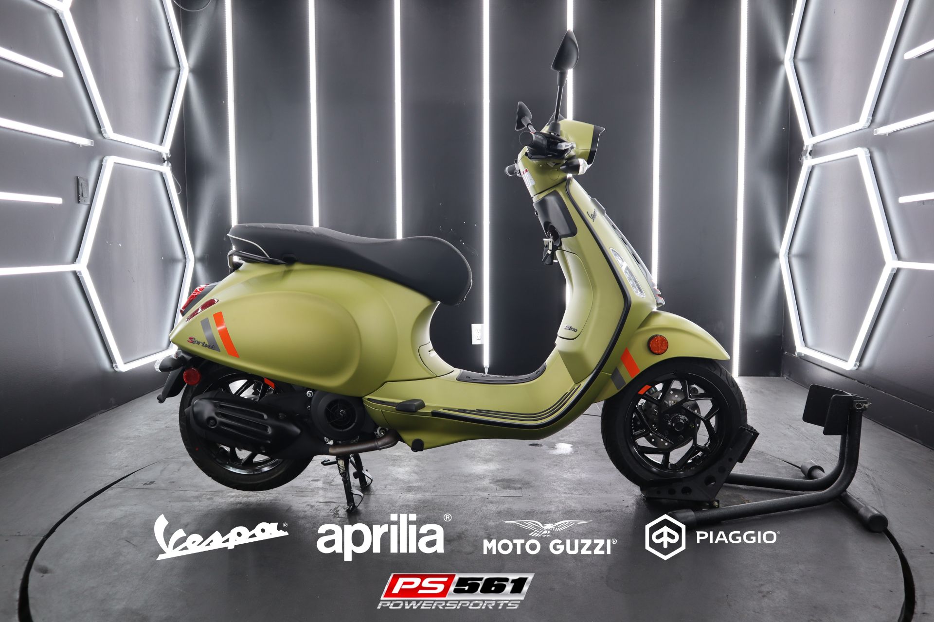❤primavera❤ New 2024 Vespa Primavera 150 S Giallo Curioso | Scooters in
