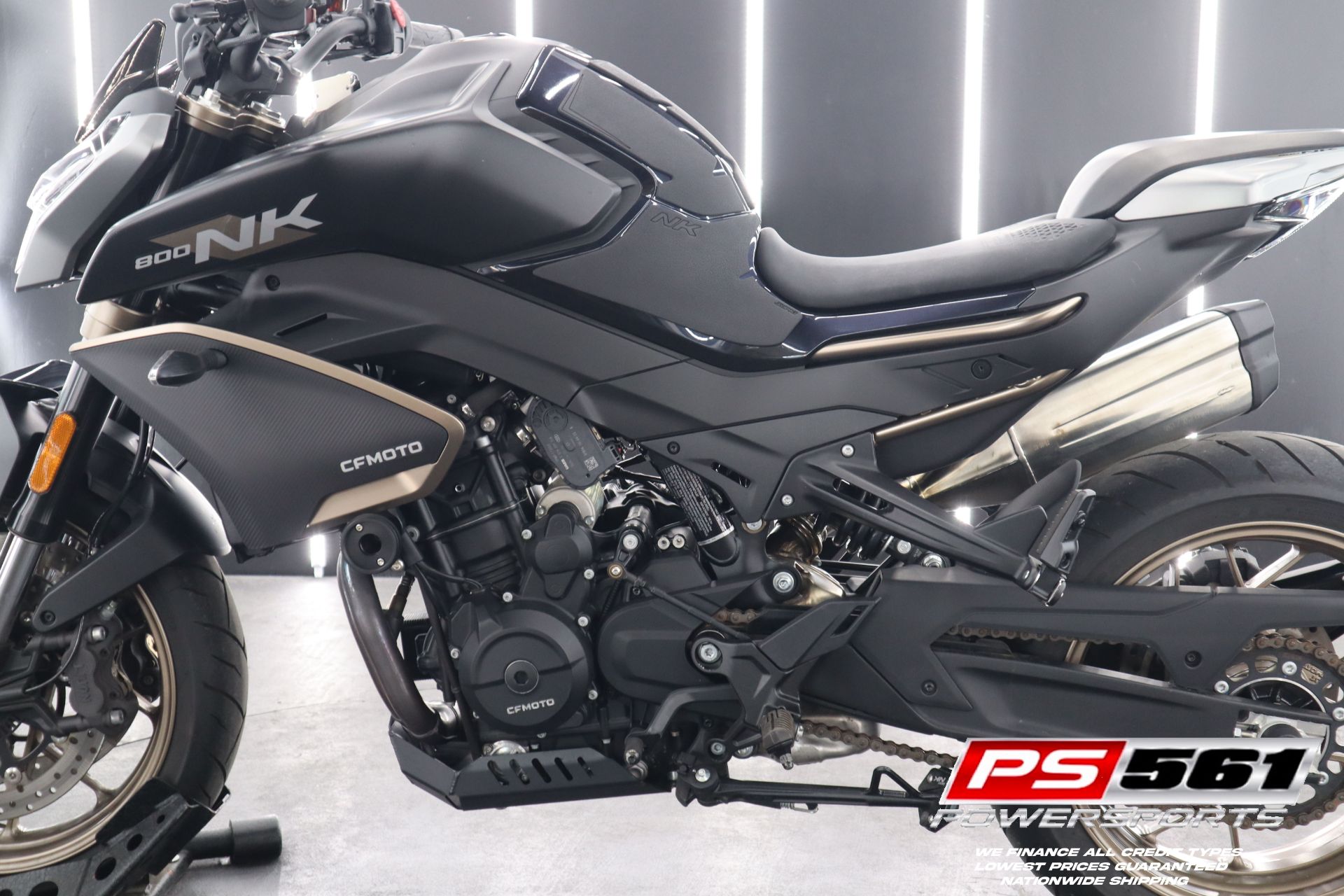 バイクマフラー CFMOTO 800NK 51MM 2023-2024 マフラー スリップオン オートバイ排気接続ミッドリンクパイプ スリップオン  CFMOTO 800NK 800 NK 800 2023 オートバイ バイク 排気 エスケープ 51MM コネクティングミドルリンク パイプ  オートバイ バイク エスケープ ... 800NK NK800 オートバイ用スリップオン排気エスケープモトシステムミドルリンクパイプ接続マフラーステンレススチール(A)