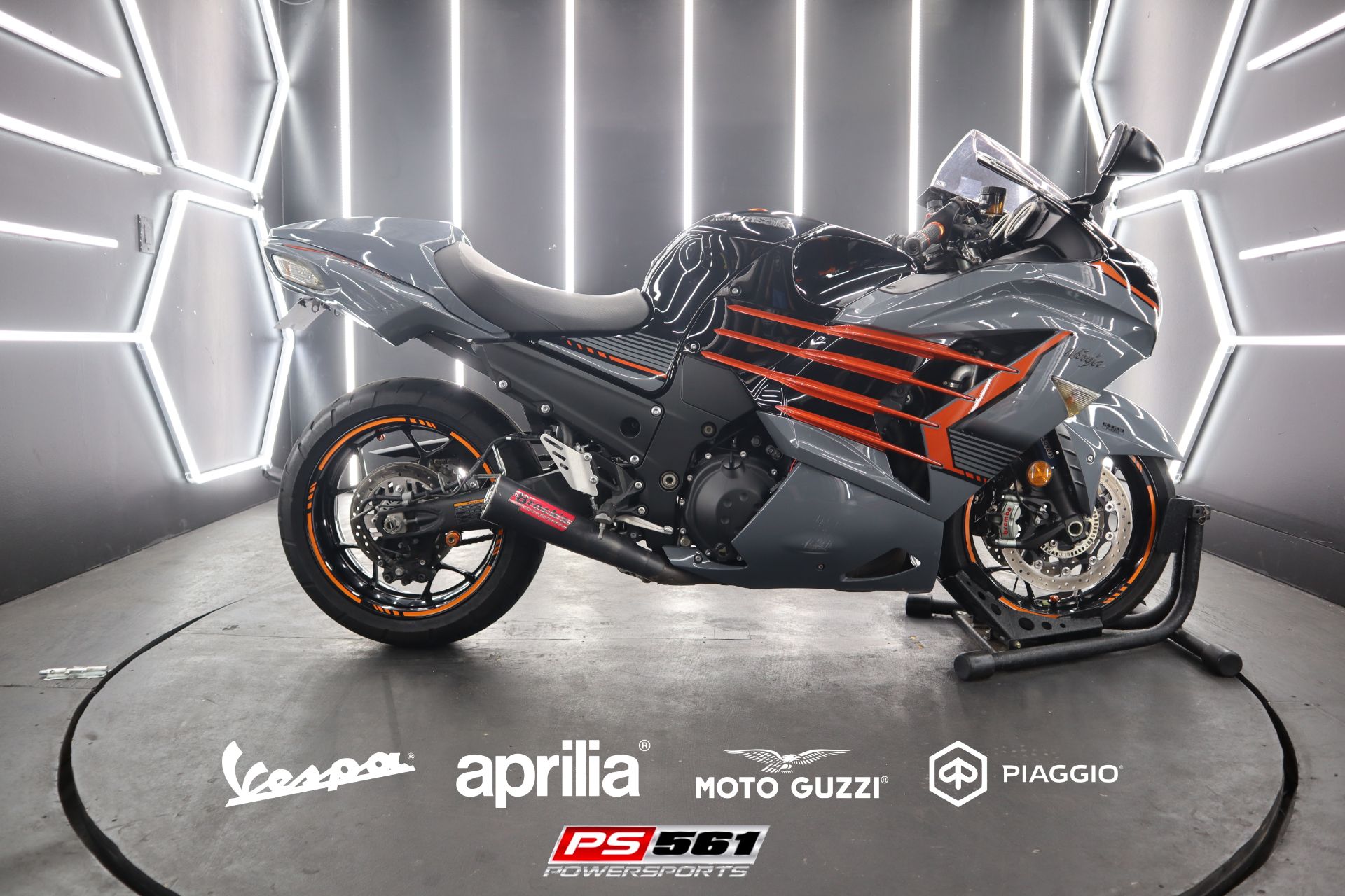 Used 2018 Kawasaki Ninja ZX-14R ABS SE Pearl Storm Gray