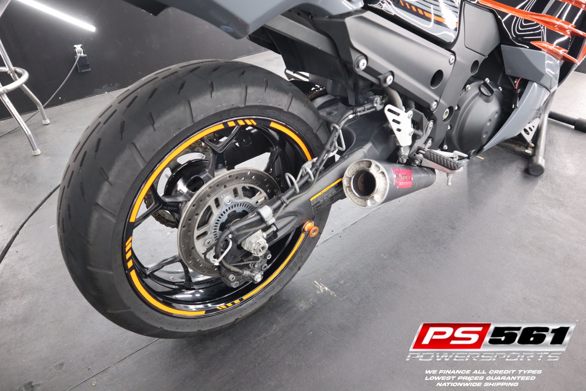 RAIN OR SHINE 『SC PACK 13L』 Complete Care Package - 1320Video