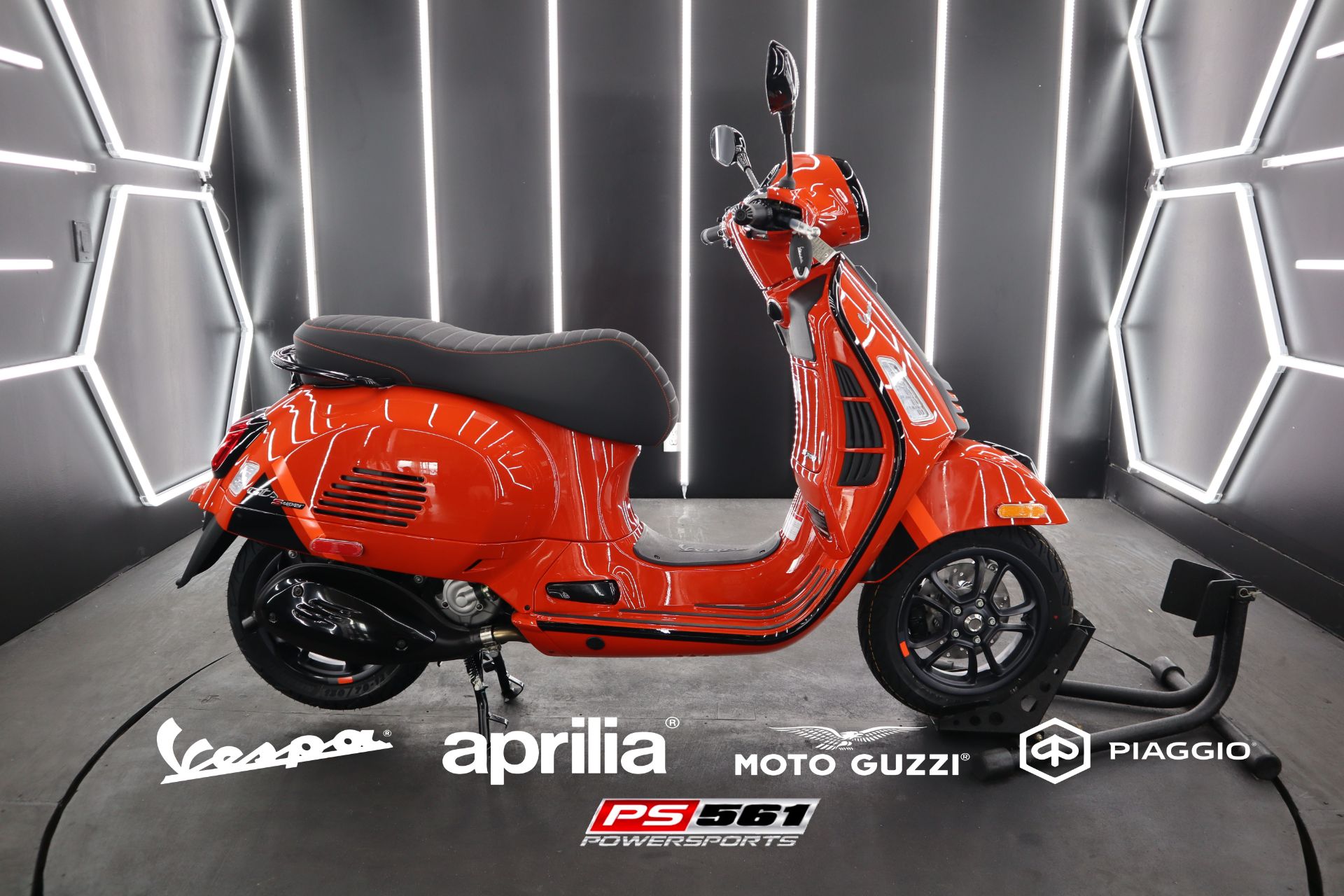 File Vespa Vespa Gts 300 Super 2011 Sold At Auction: 2011 VESPA