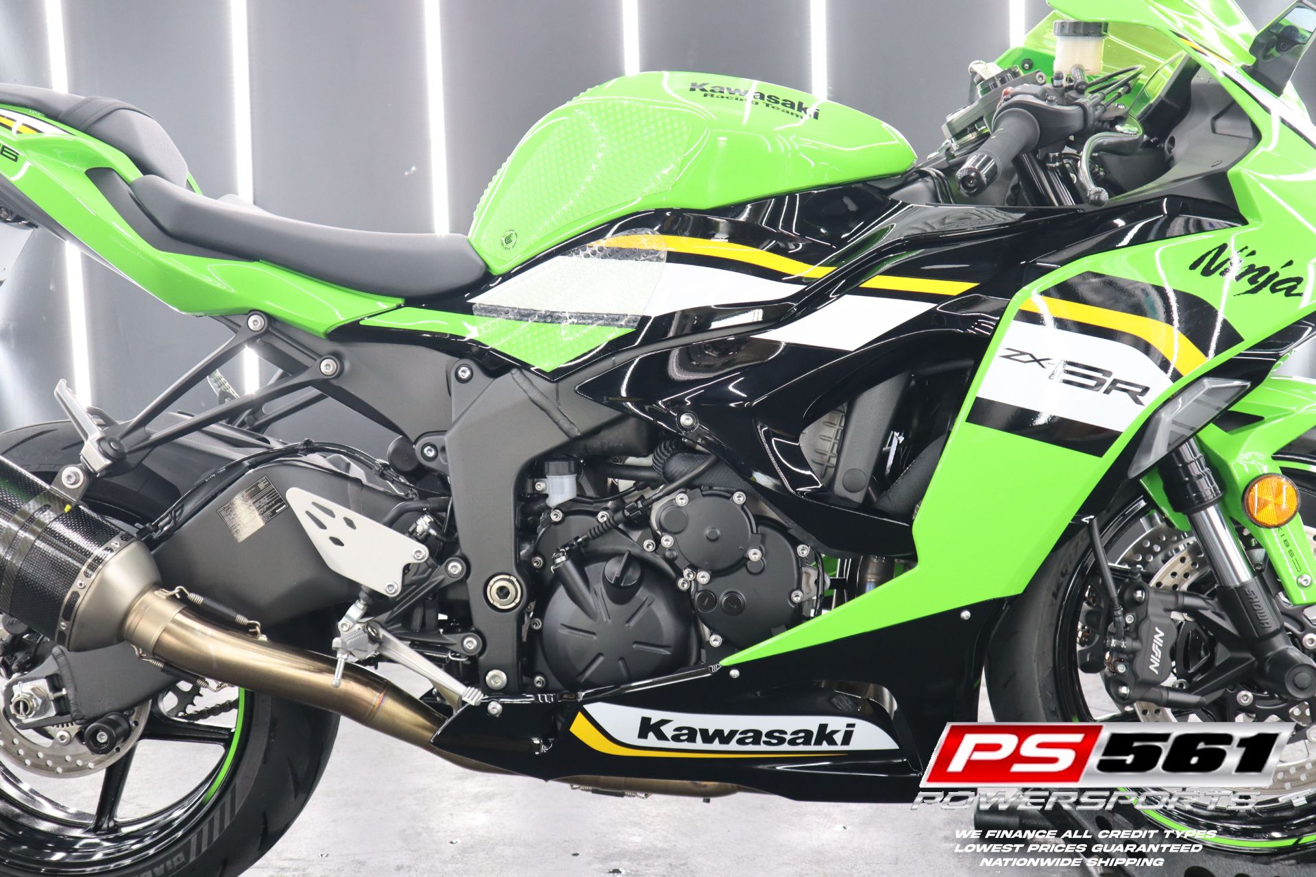 ばなな New 2025 Kawasaki Ninja ZX-4R ABS, Harker Heights TX | Specs
