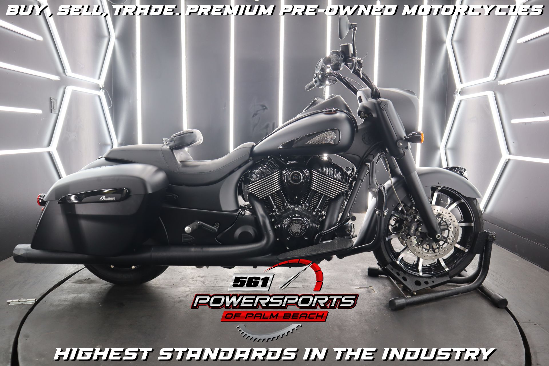 2023 Indian Motorcycle Springfield® Dark Horse®