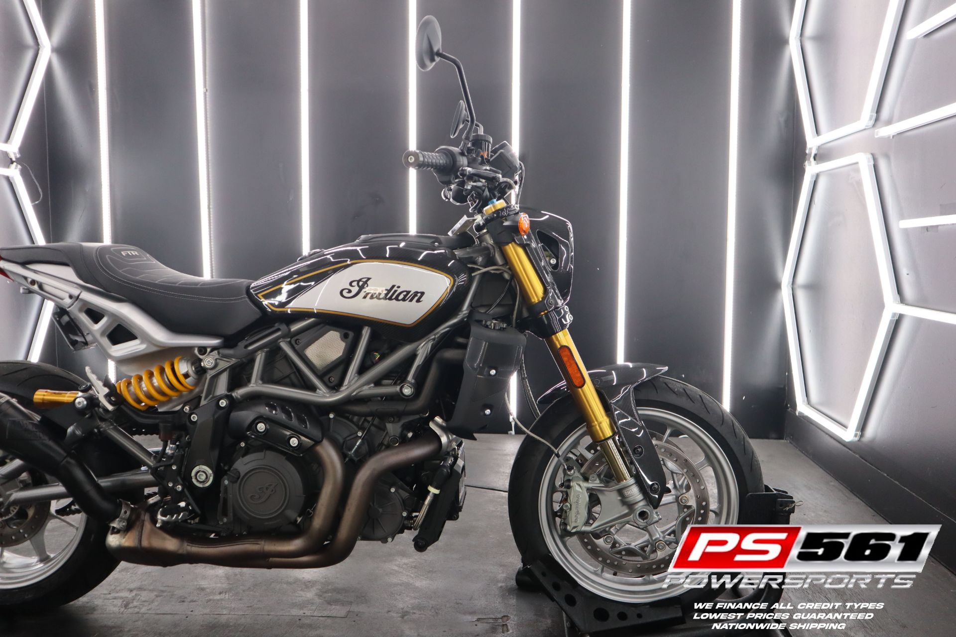 2023  FTR R Carbon 4