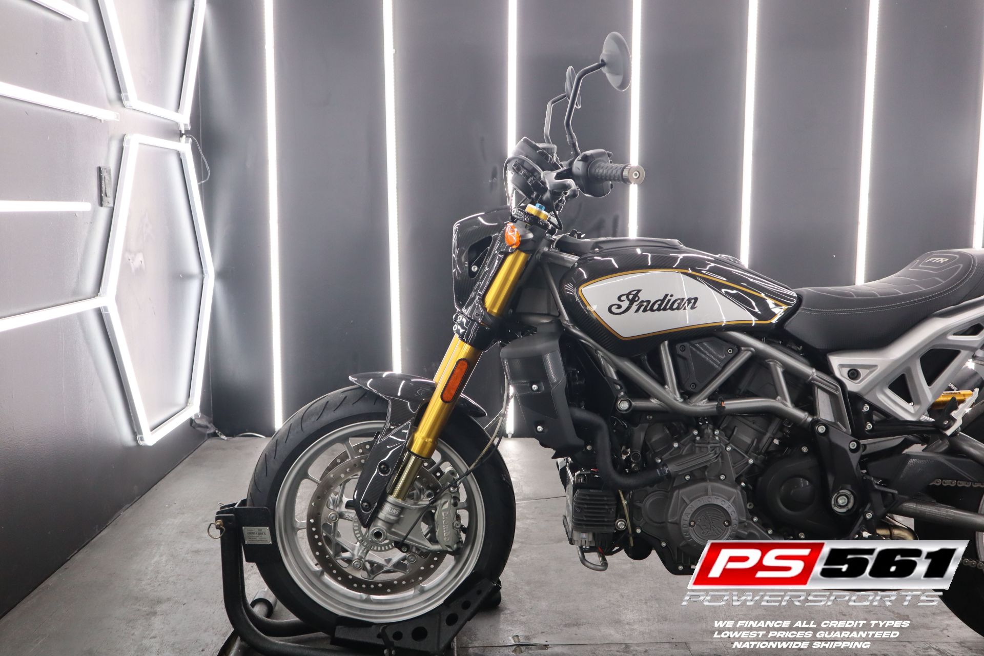 2023  FTR R Carbon 12