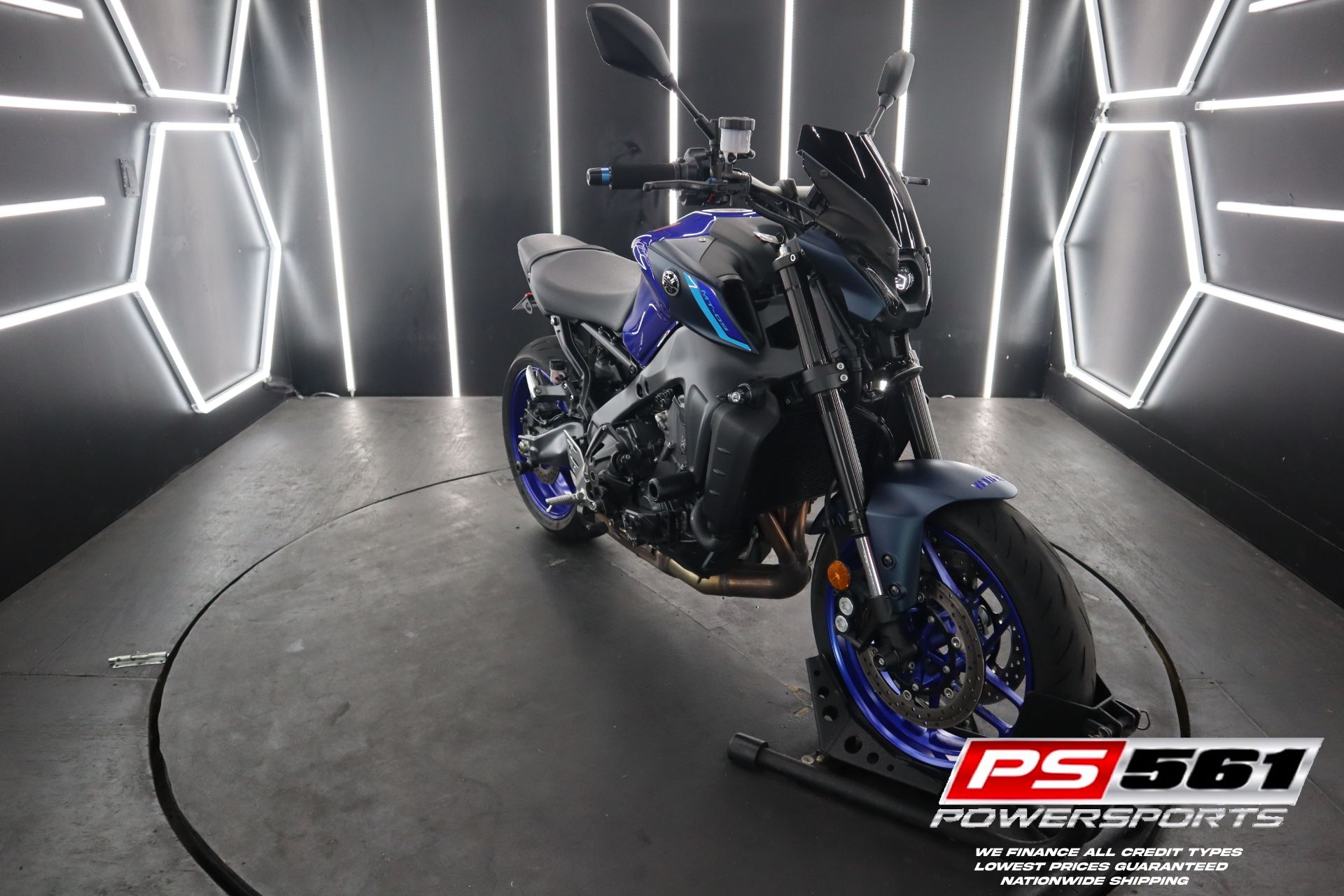 2023 Yamaha MT-09 4