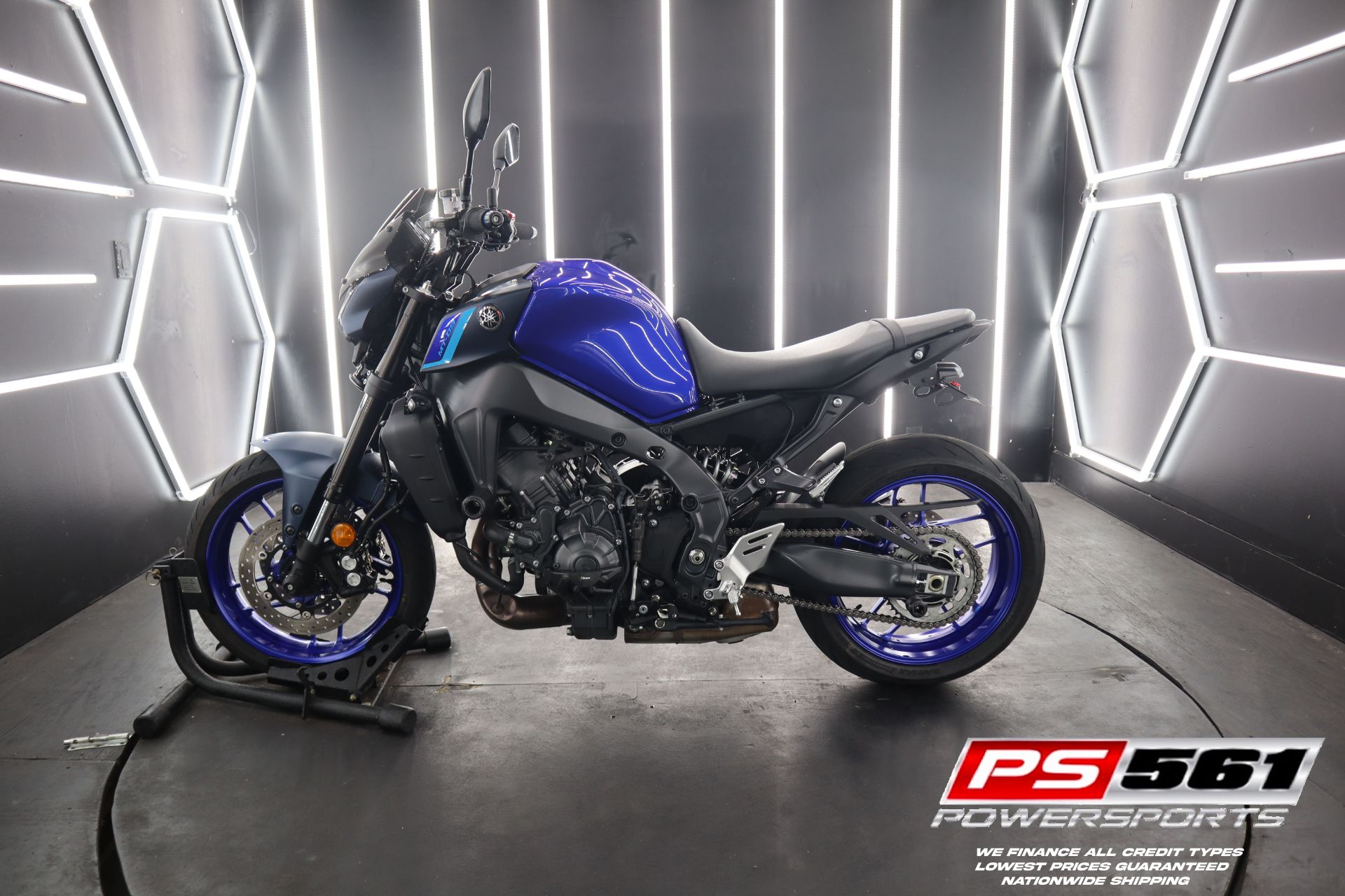 2023 Yamaha MT-09 3