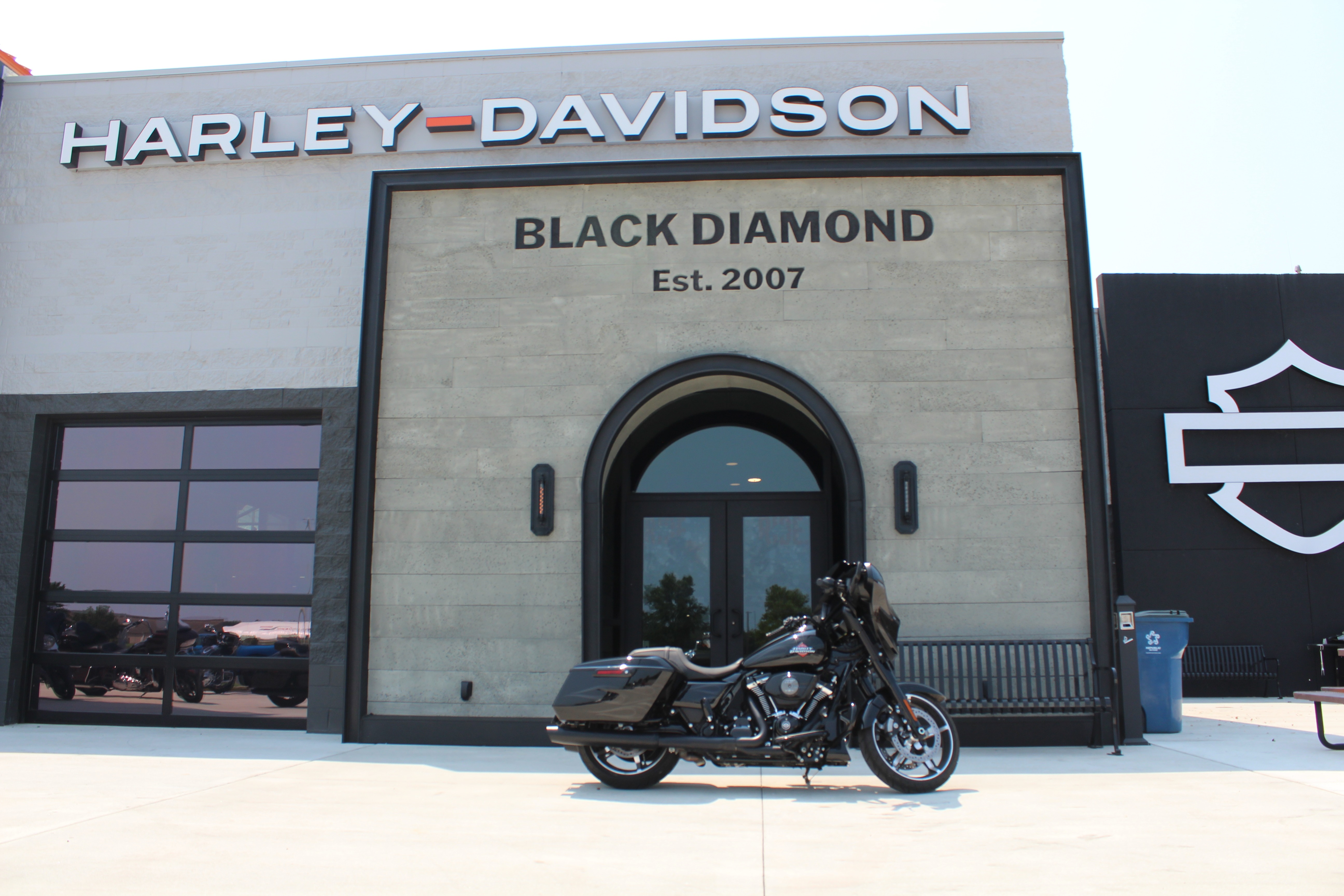 2025 Street Glide®