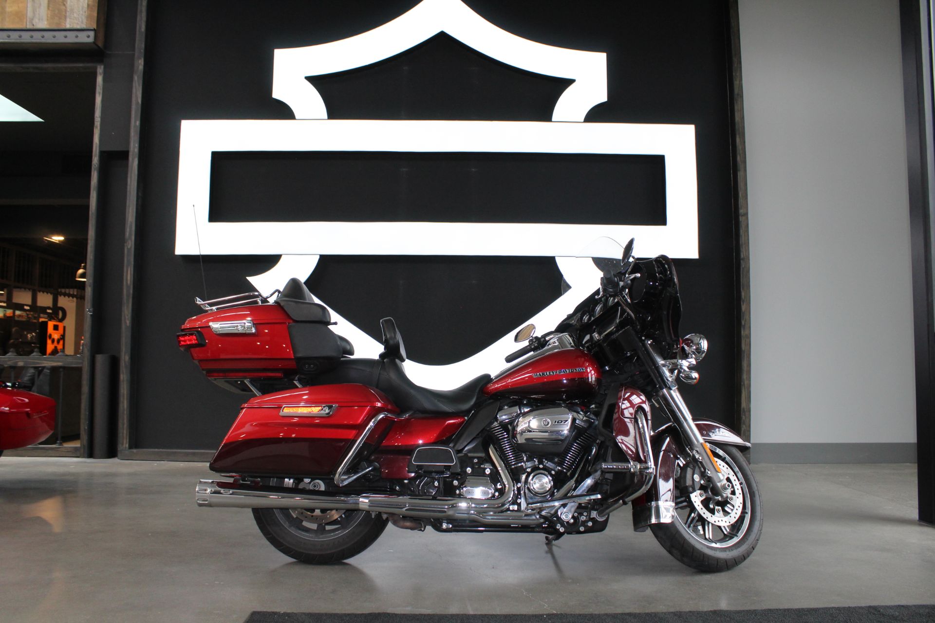 2018 Ultra Limited