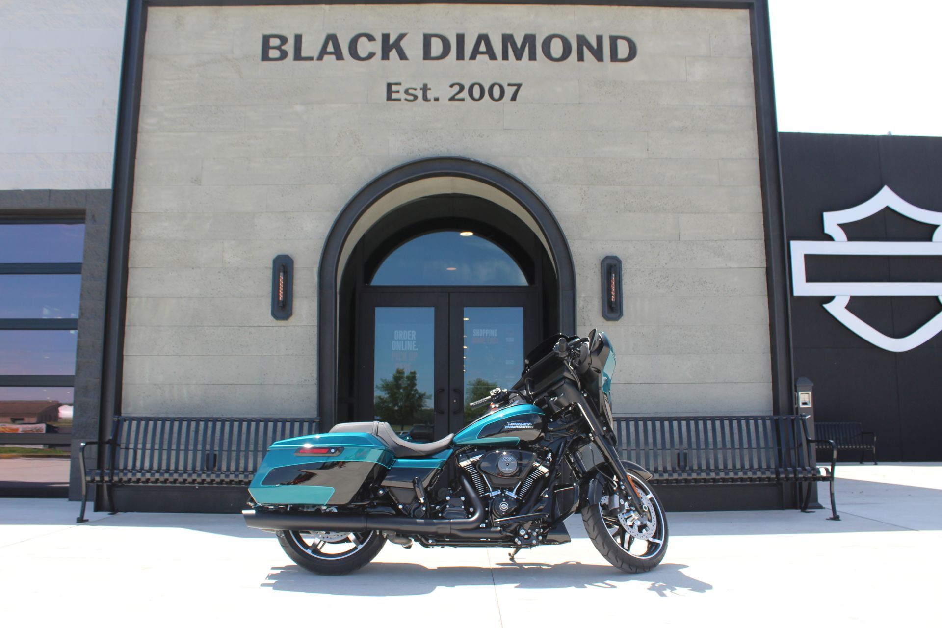2026 Harley-Davidson Street Glide® 1