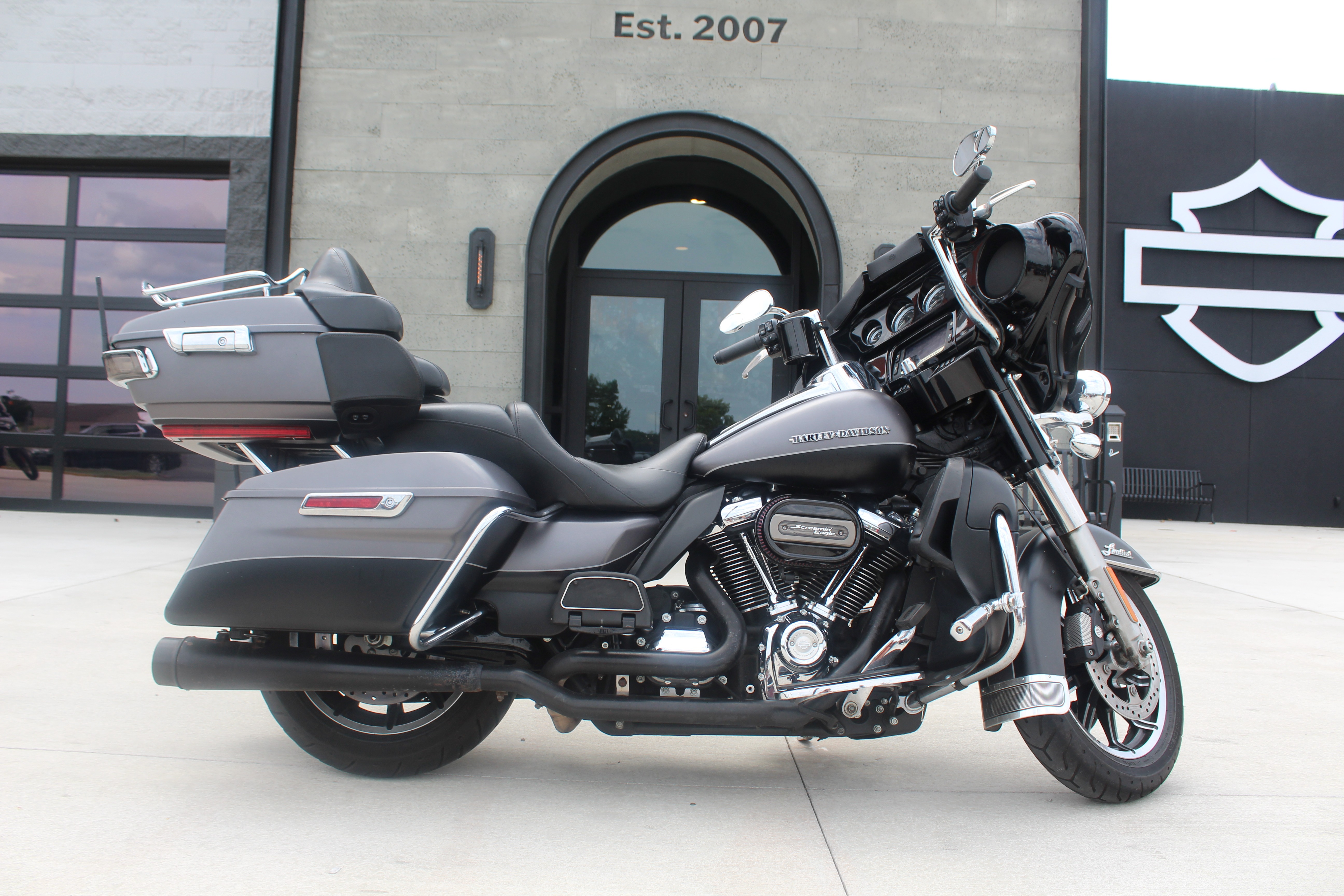 2017 Harley-Davidson Ultra Limited 2